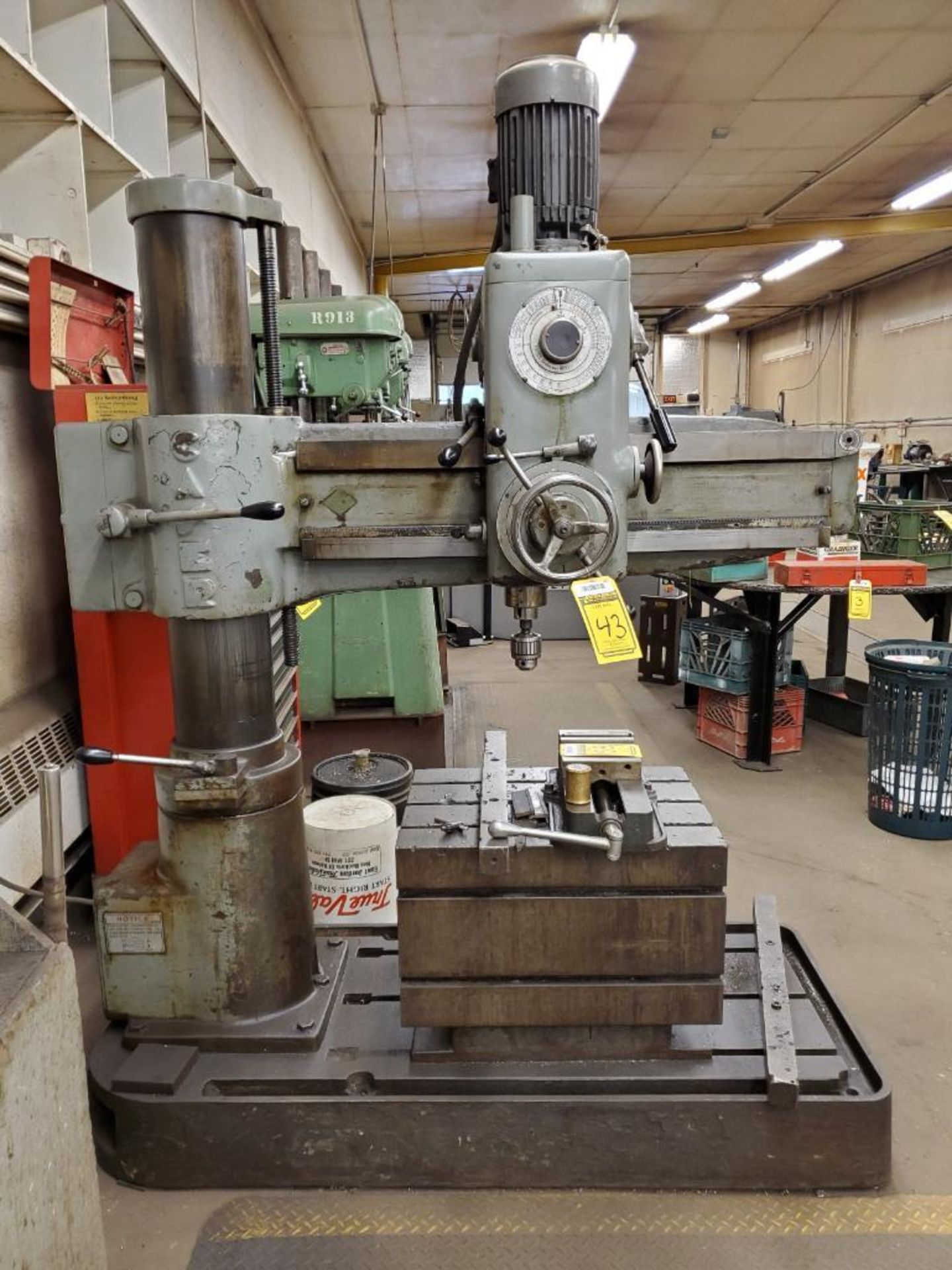 CASER RADIAL ARM DRILL, 8" COLUMN, 43" ARM, 41" X 22" BED, 24" X 18" X 14" MACHINE ANGLE BLOCK, VARI