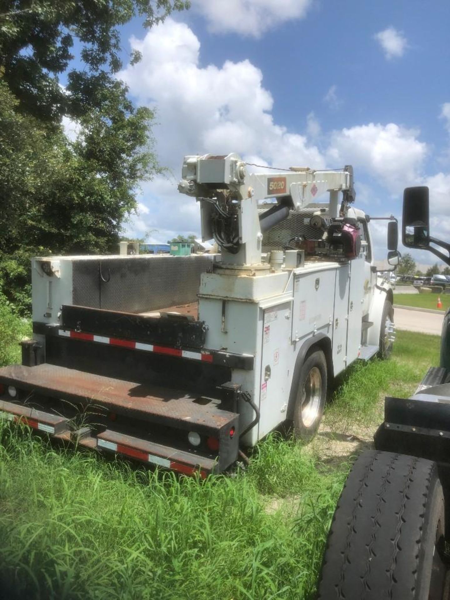 2008 FREIGHTLINER M2106V UTILITY TRUCK, VIN 1FVACXDJ98HZ53170, AUTO TRANSMISSION, WITH IMT5020 CRANE - Image 8 of 11