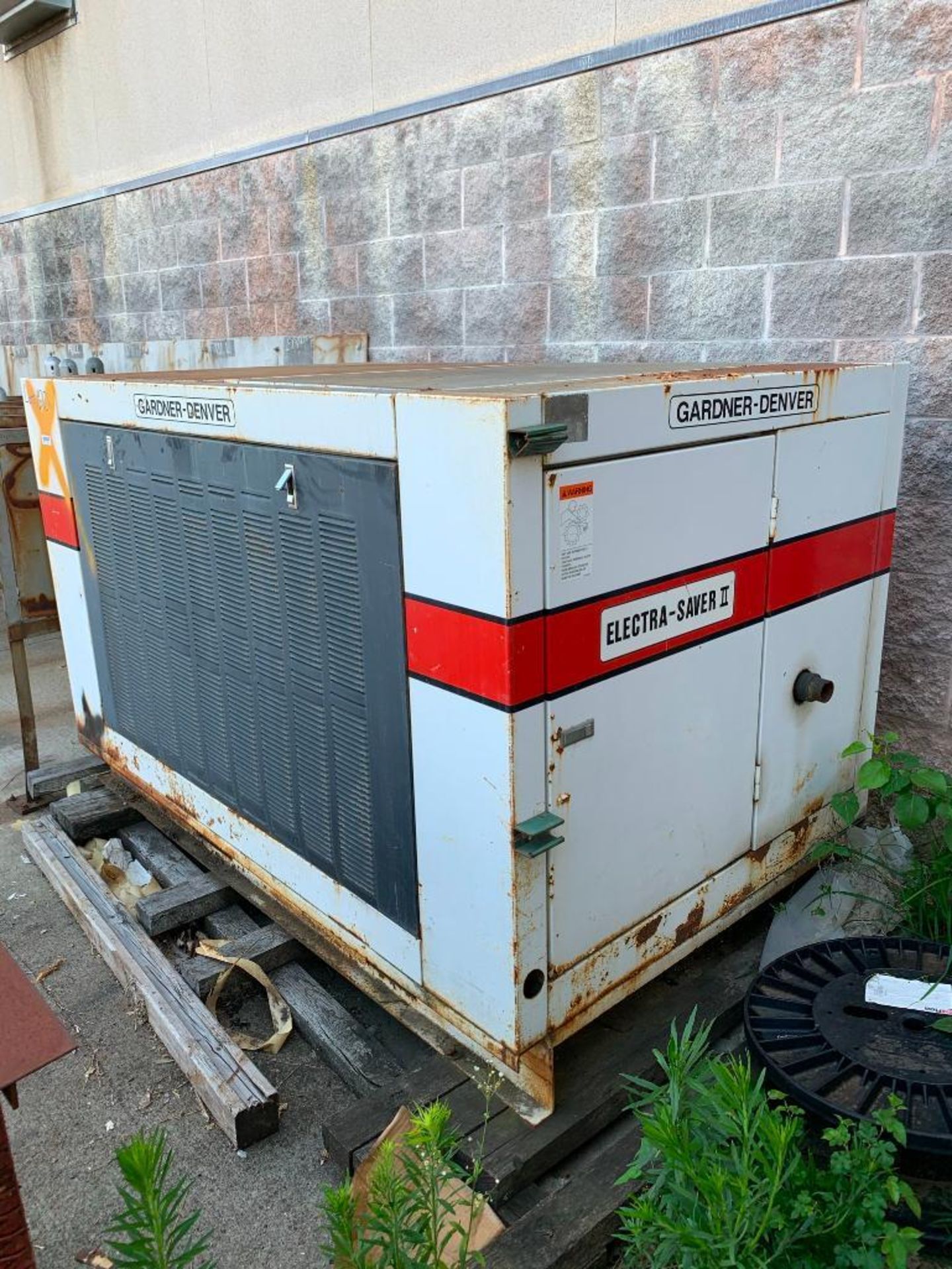 1991 GARDNER-DENVER ELECTRA-SAVER II AIR COMPRESSOR, MODEL EBH0JA, S/N M63243, 460/60/3, 50 HP. - Image 2 of 3