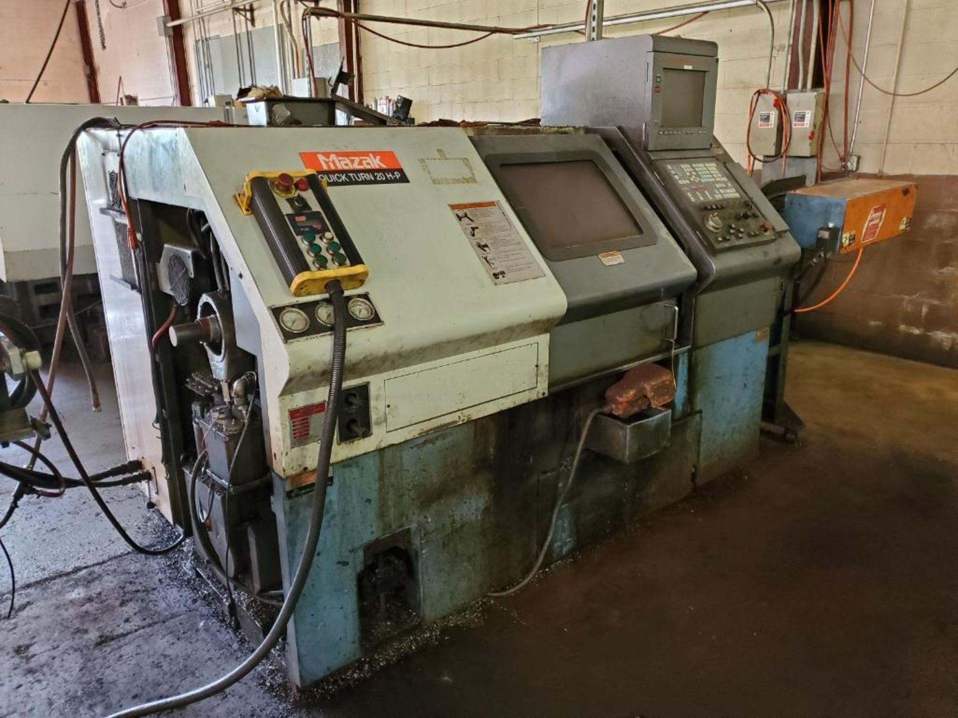 1996 MAZAK QUICK TURN 20 HP HORIZONTAL CNC LATHE WITH LNS SHORT STOCK BAR FEEDER, PENDANT CONTROL, - Image 2 of 15