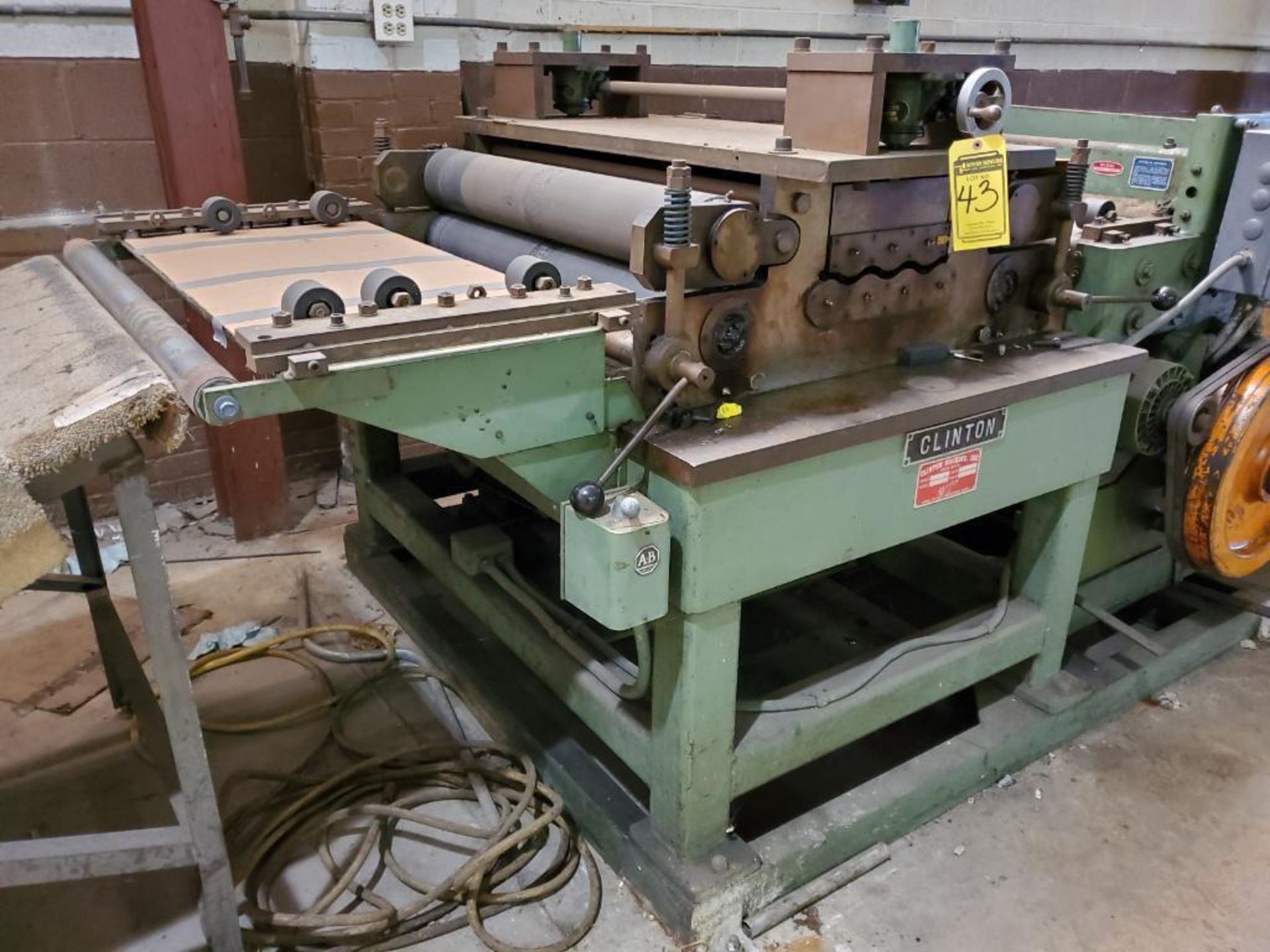 DOOR CUT-TO-LENGTH LINE: CLINTON ROLL MACHINE, MODEL 11ROLL H.D.STRX36, S/N J1168-873, 038 GAGE - - Image 4 of 18