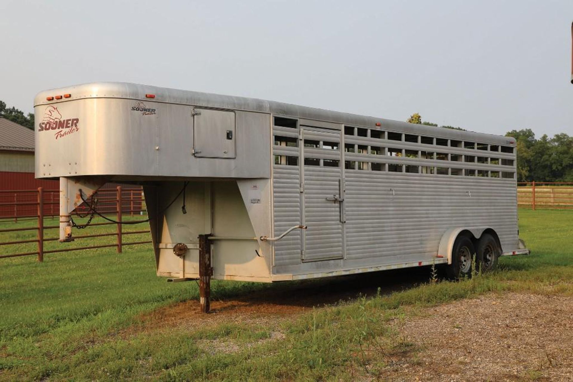 SOONER Aluminum 24' Stock Trailers, (2) Divider Gates - Image 3 of 3