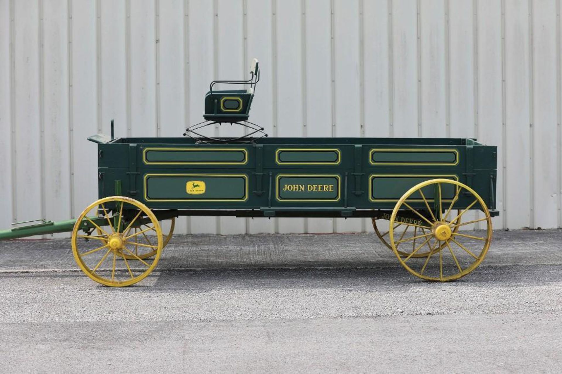 JOHN DEERE Box Bed Farm Wagon, Steel Wheels