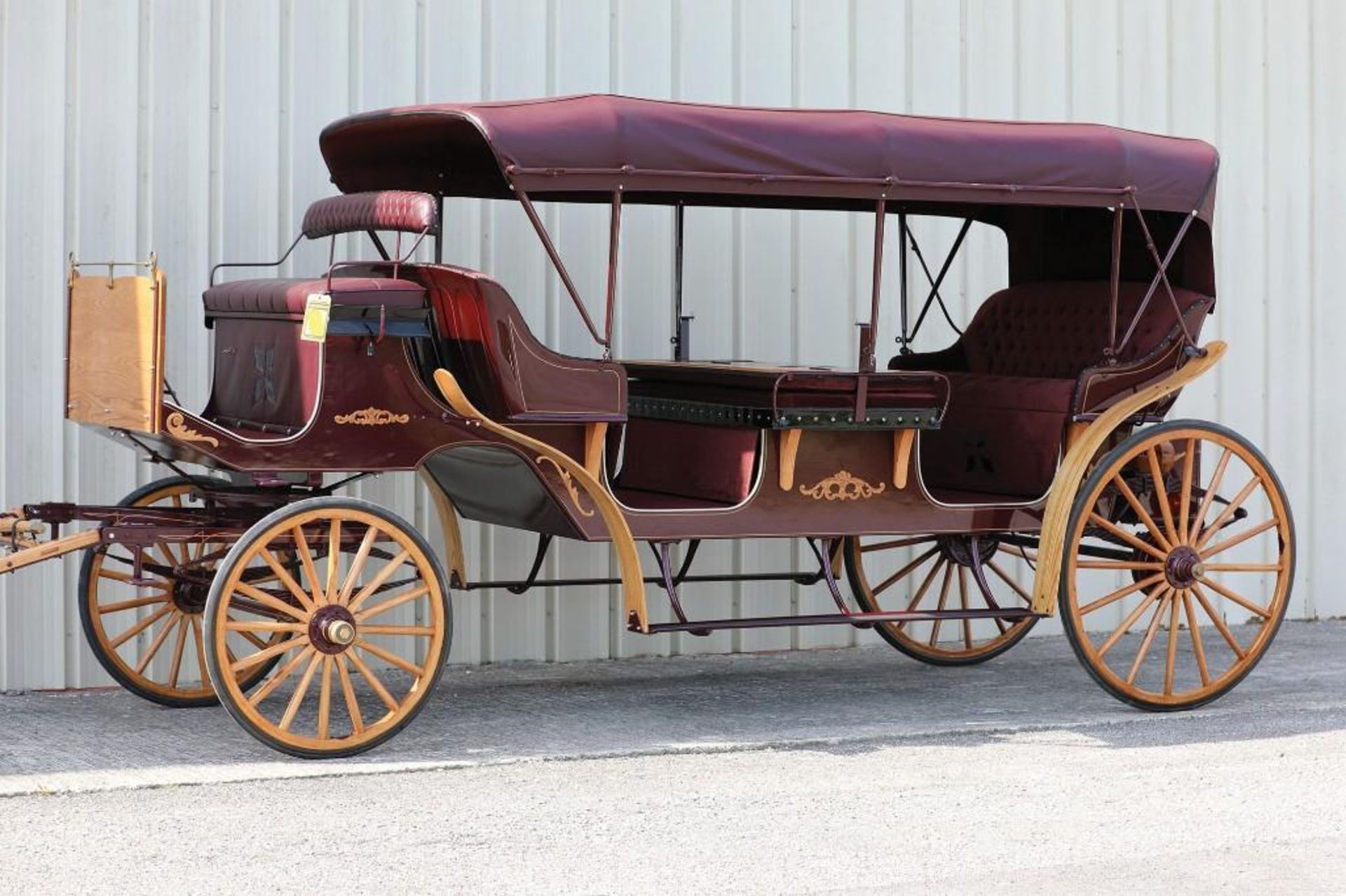 ROBERTS Hotel Coach, New - Never Hitched - Image 3 of 4