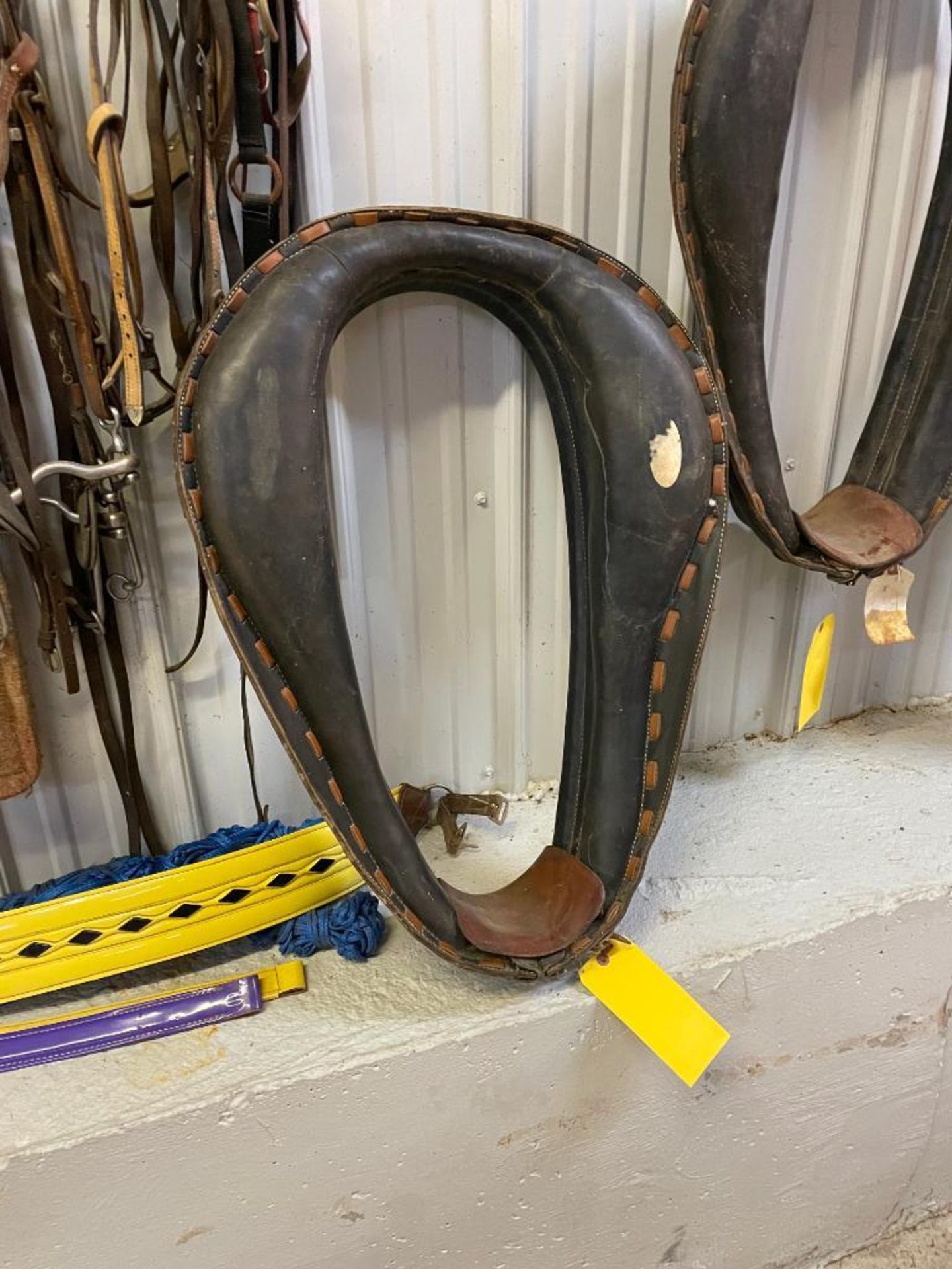 27'' Leather Collar - Image 2 of 2