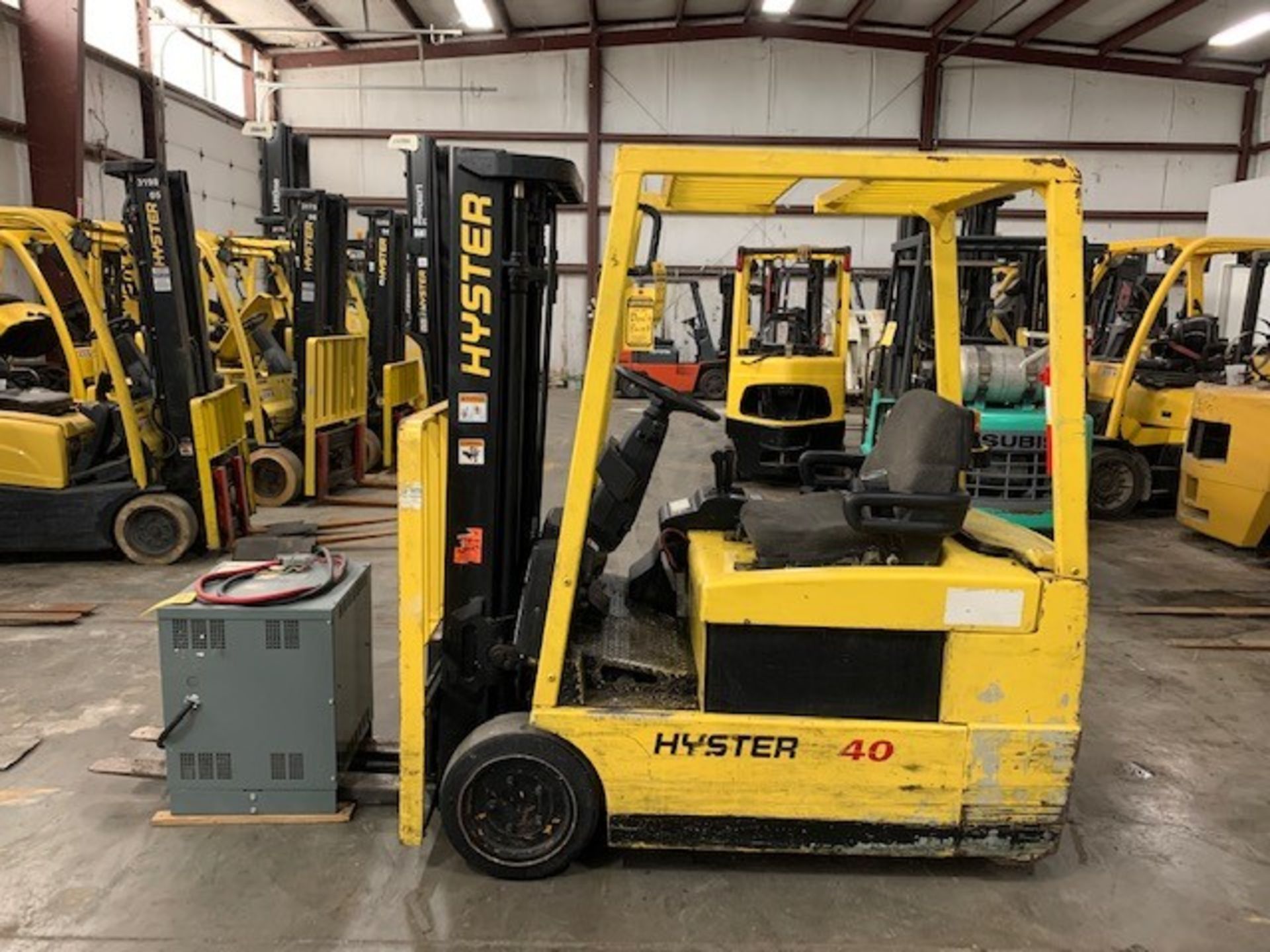 1997 HYSTER 4,000-LB. CAPACITY 3-WHEEL FORKLIFT, MODEL J40XMT, S/N F160N01535U, W/ 36-VOLT