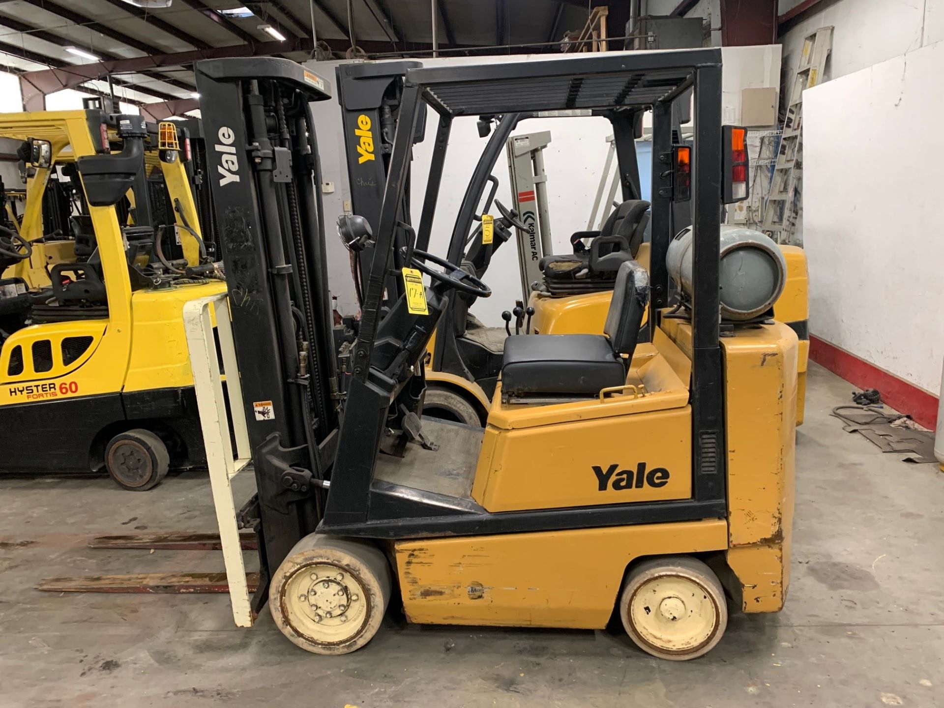 YALE 4,000-LB. CAPACITY FORKLIFT, MODEL: GLC040, S/N: N593043, LPG, SOLID TIRES, 3-STAGE MAST,