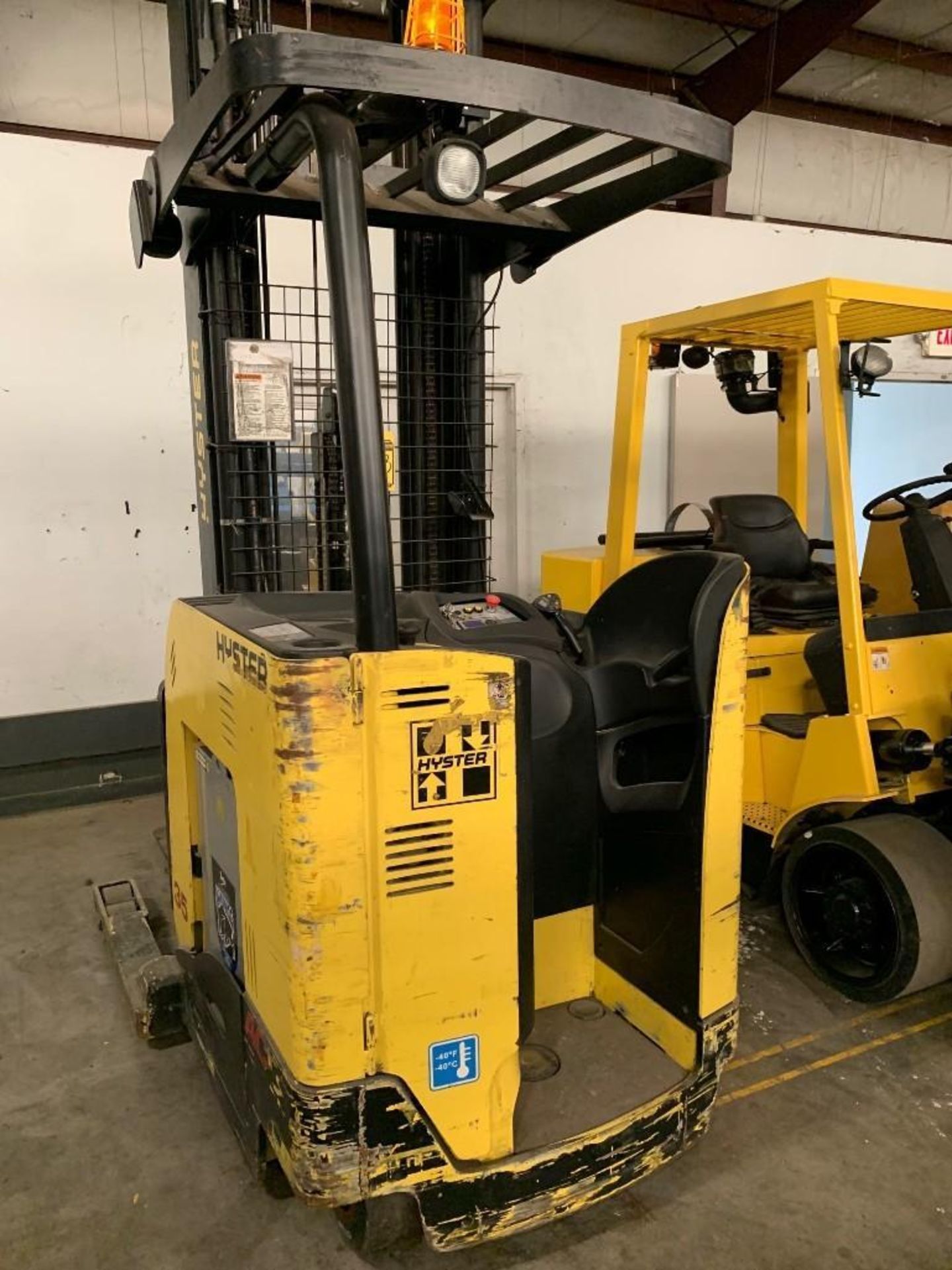 2014 HYSTER 3,500 LB. CAPACITY DEEP REACH TRUCK, MODEL N35ZDR2-21.5, S/N D264N01884M, 36-VOLT W/ - Image 4 of 8