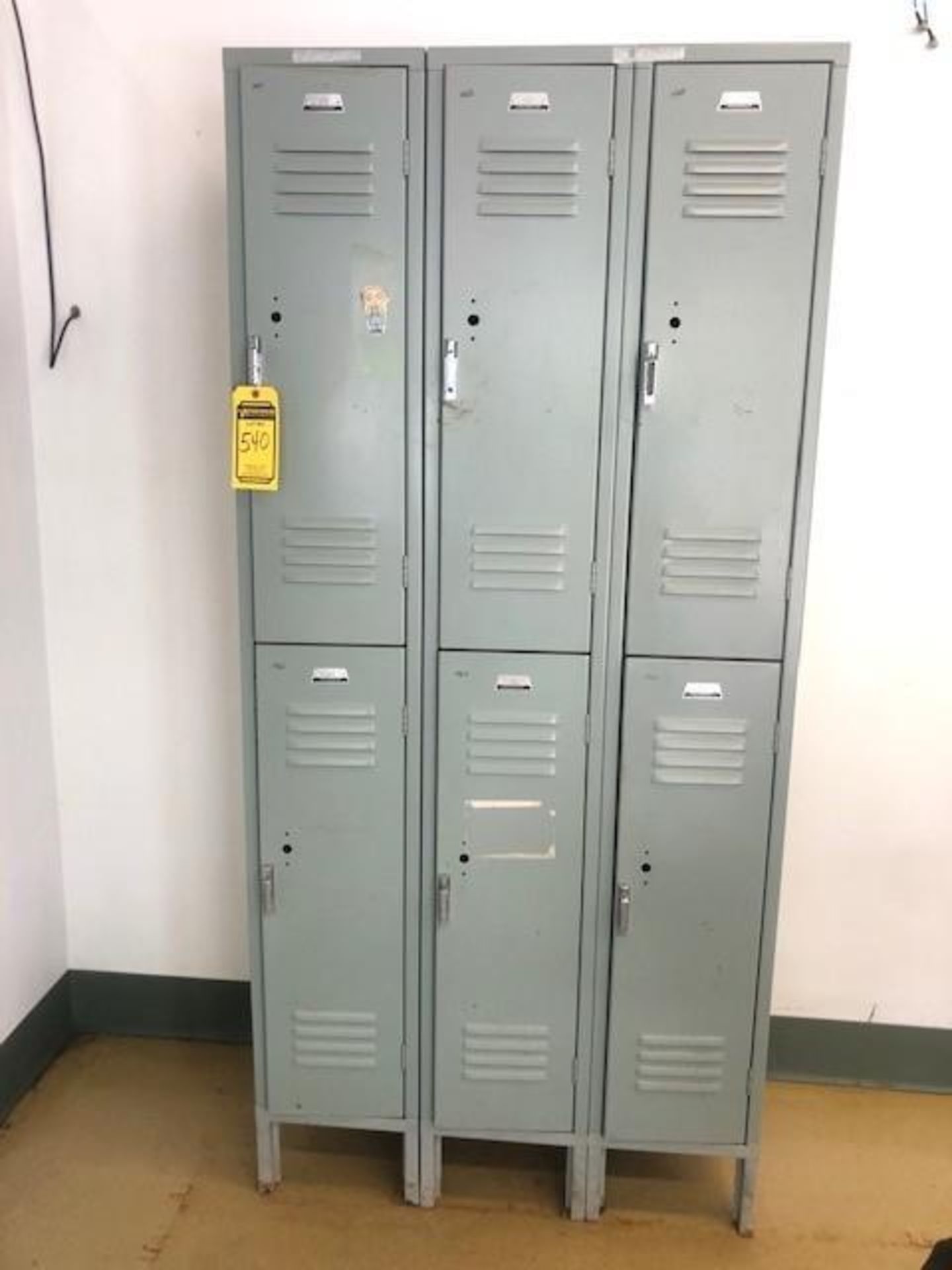 (4) SECTIONS OF LOCKERS - Image 4 of 4