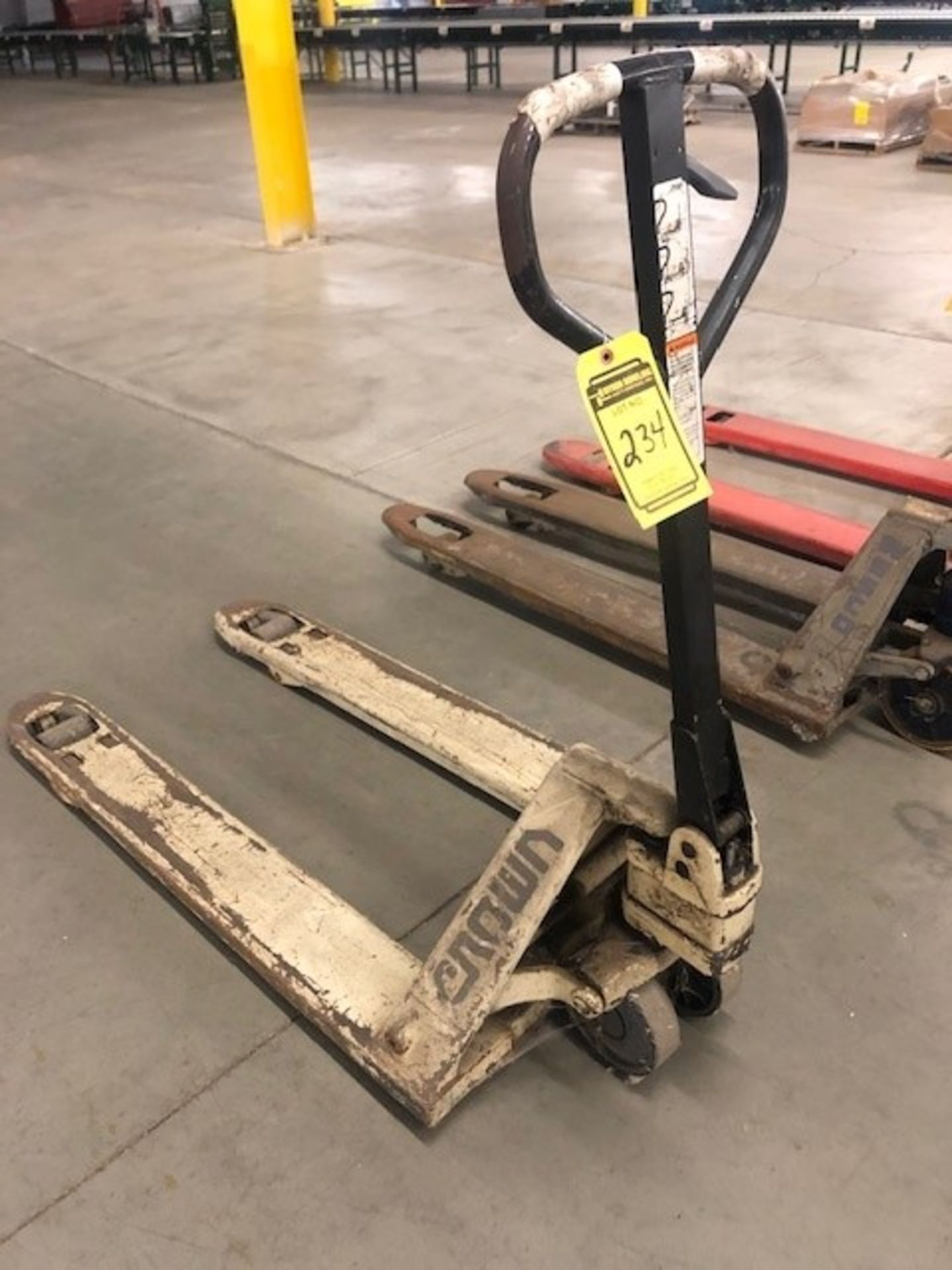 CROWN PALLET JACK