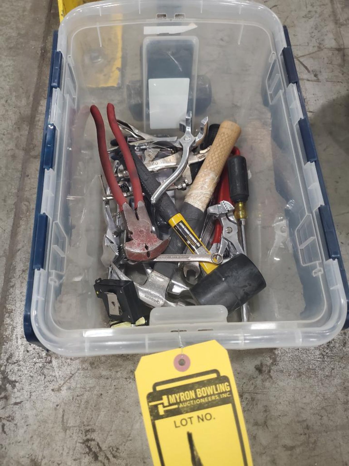 CONTAINER OF ASSORTED TOOLS***BEGIN LOCATION: 13000 DARICE PKWY, STRONGSVILLE, OH 44149***