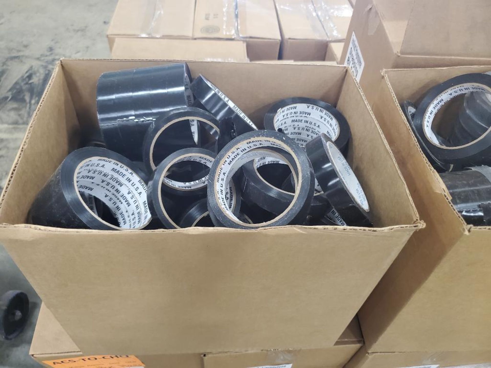 SKID OF TENSILIZED POLYPROPYLENE STRAPPING BLACK