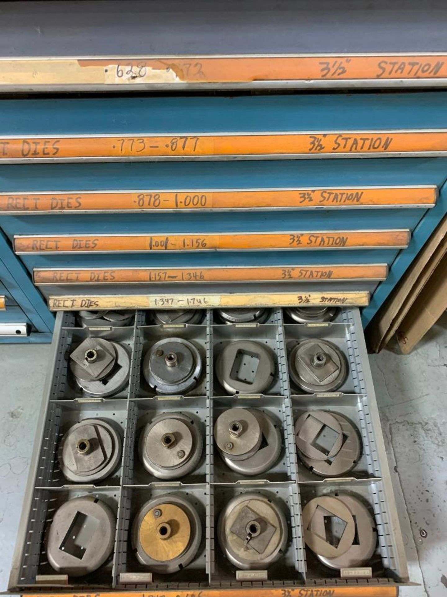 LISTA 11-DRAWER TOOL CABINET W/TURRET PUNCH DIES - Image 13 of 13