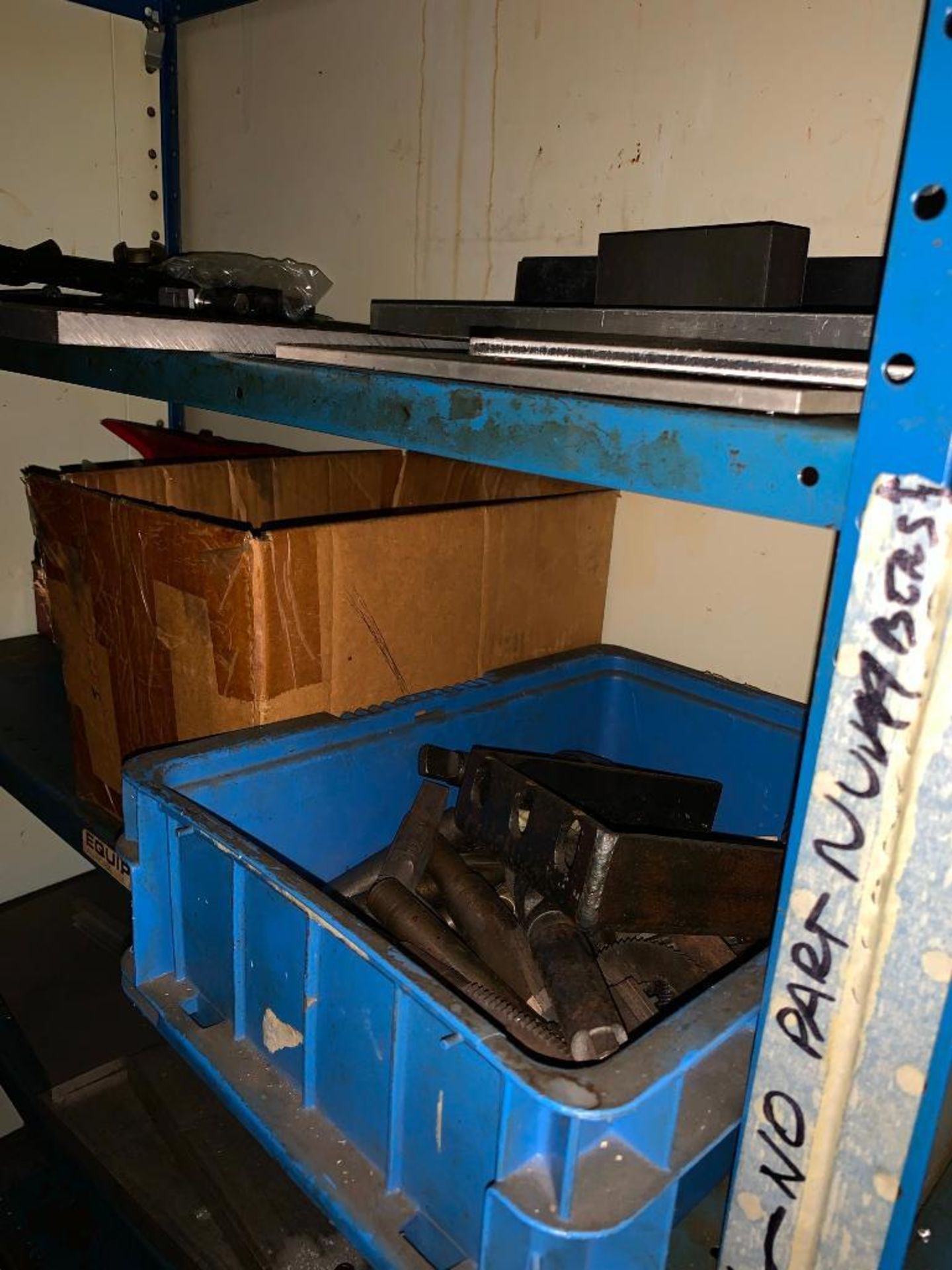 (4) SECTIONS OF LIGHT DUTY SHELVING WITH HARDWARE, ASSORTED PARTS, TOOLING, AND MACHINING PARTS - Image 8 of 10