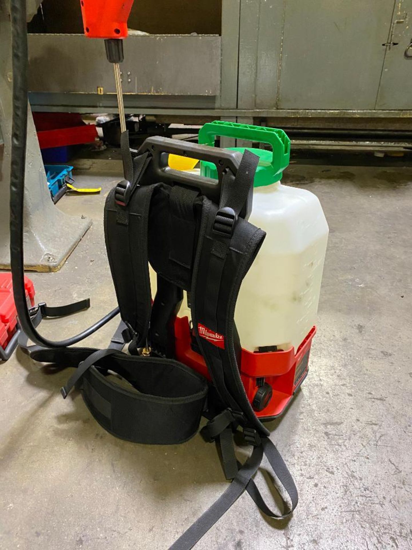 MILWAUKEE BACKPACK SPRAYER - Image 2 of 2