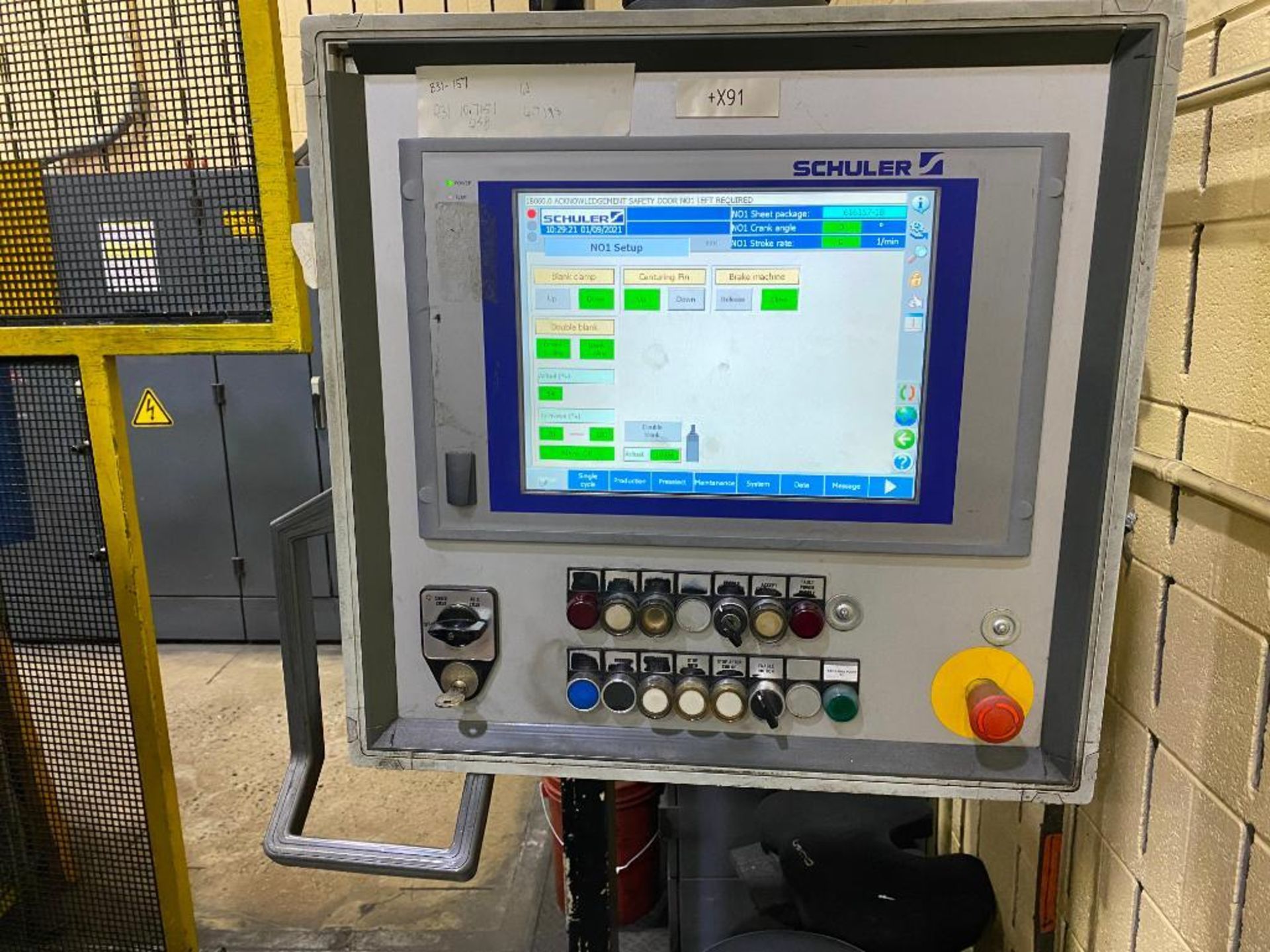 SCHULER AUTOMATIC INDEXABLE NOTCHING STATION, CONSISTING OF 1998 SCHULER SHAFT HOLE BLANK PRESS, MOD - Image 3 of 7