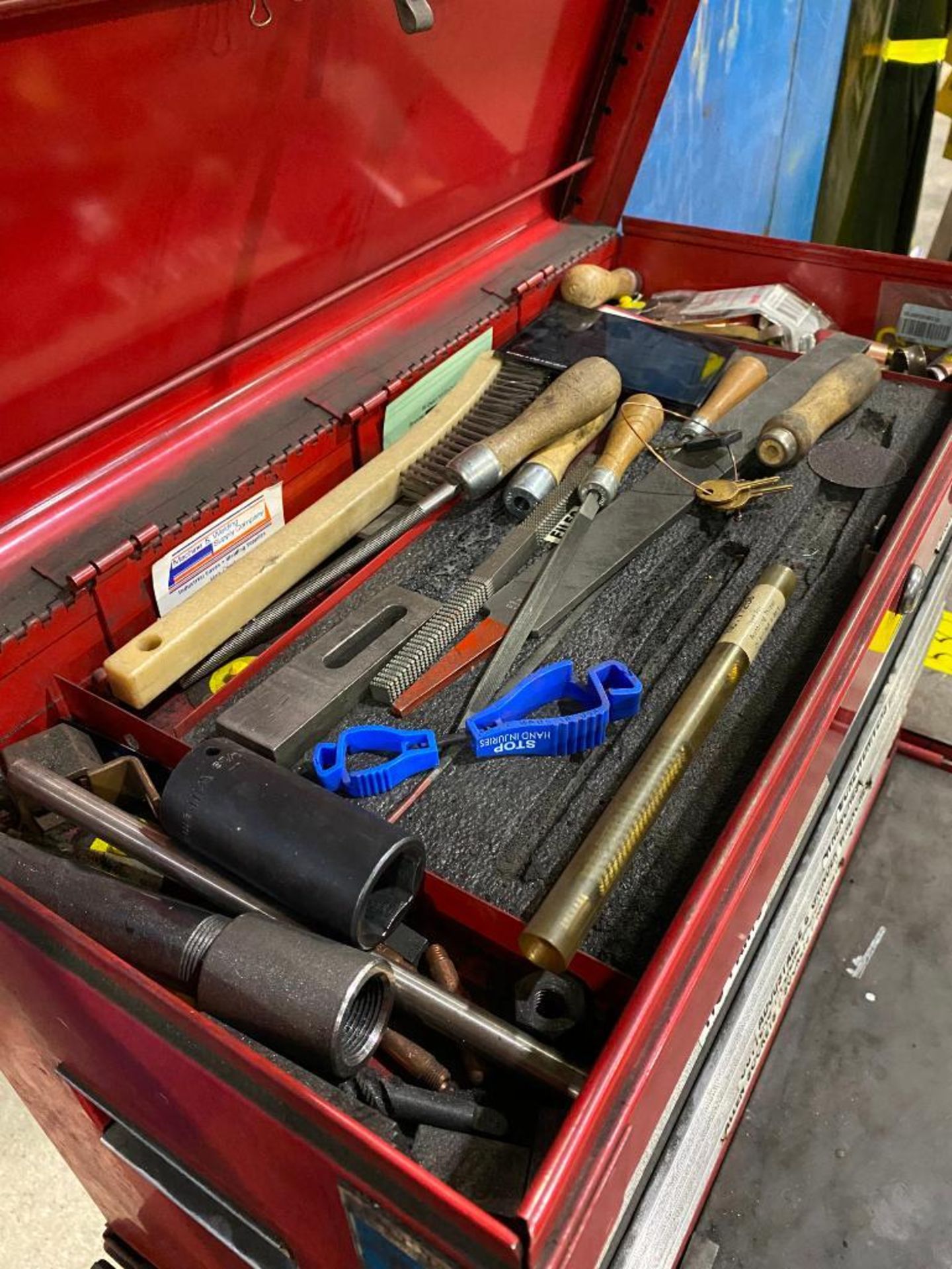 CRAFTSMAN ROLLING TOOLBOX AND CONTENTS - Image 2 of 15