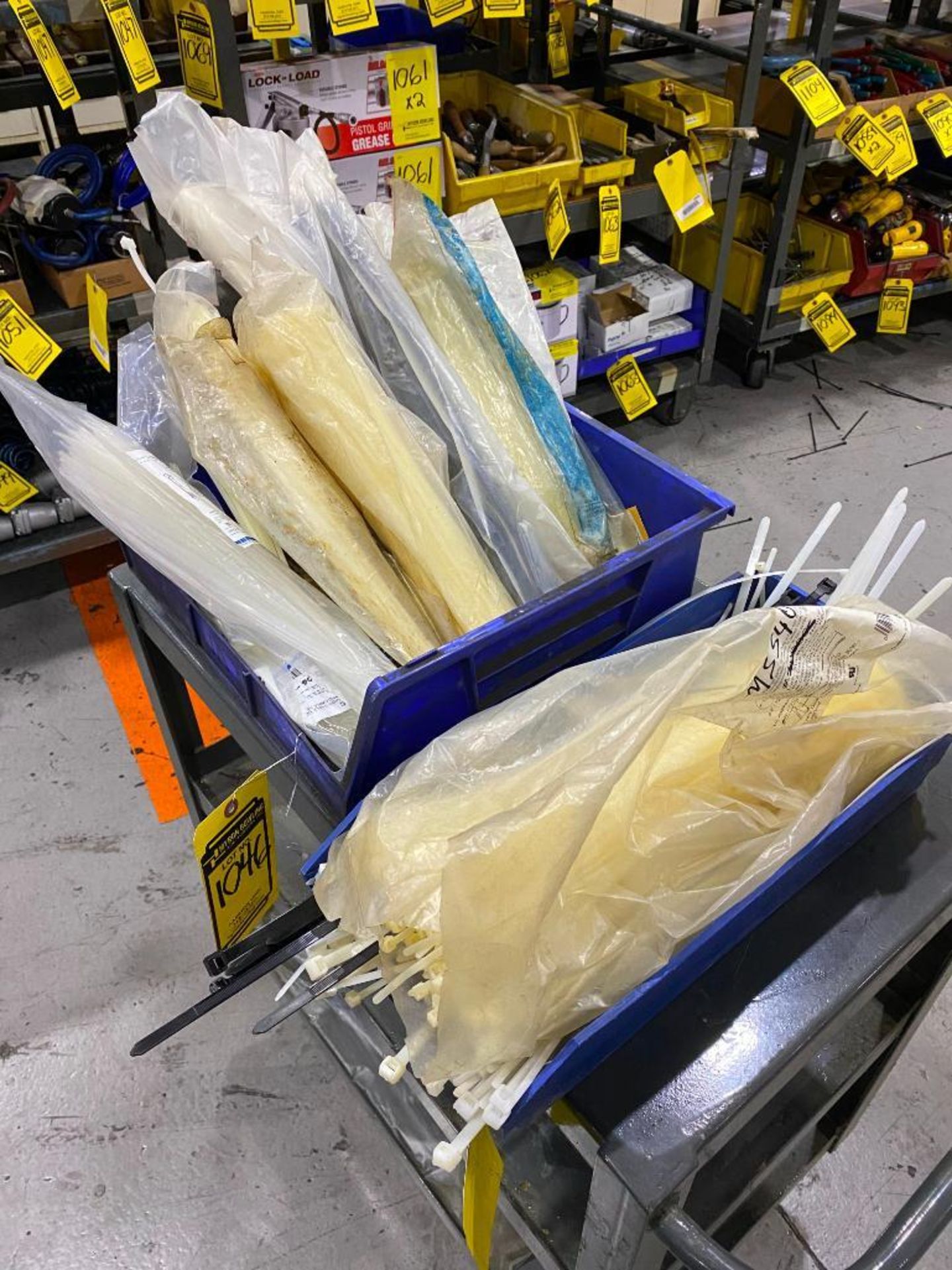 ASSORTED ZIP TIES