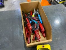 ASSORTED WIRE STRIPPERS