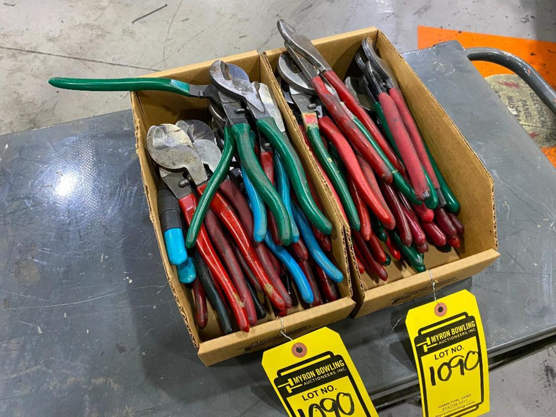 (2) BOXES OF CABLE CUTTERS