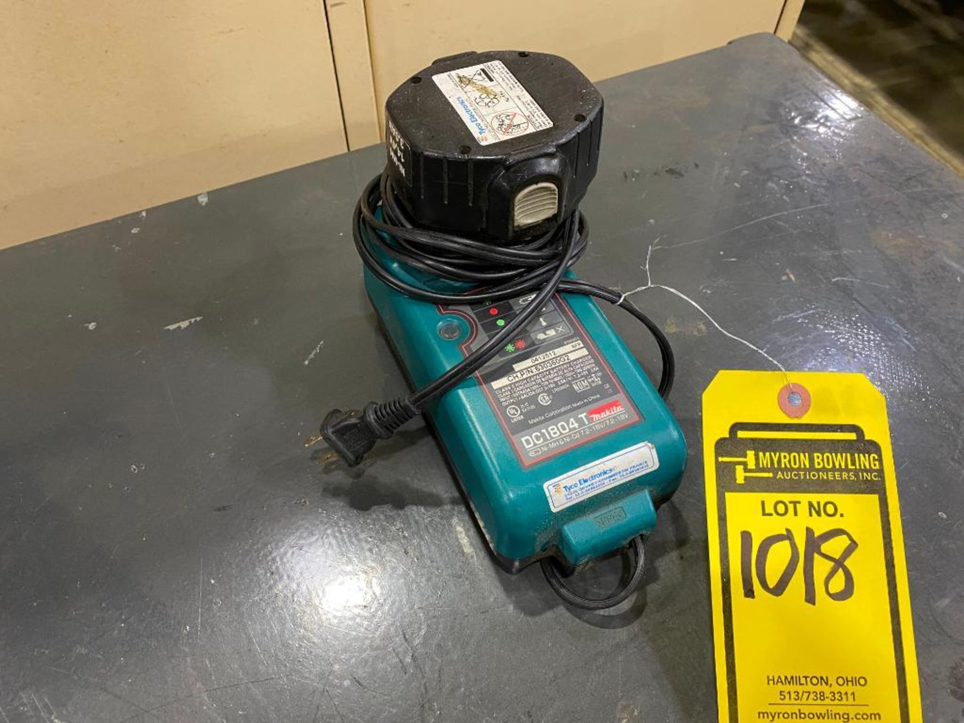 MAKITA DC18RA 7.2 - 18V BATTERY CHARGER