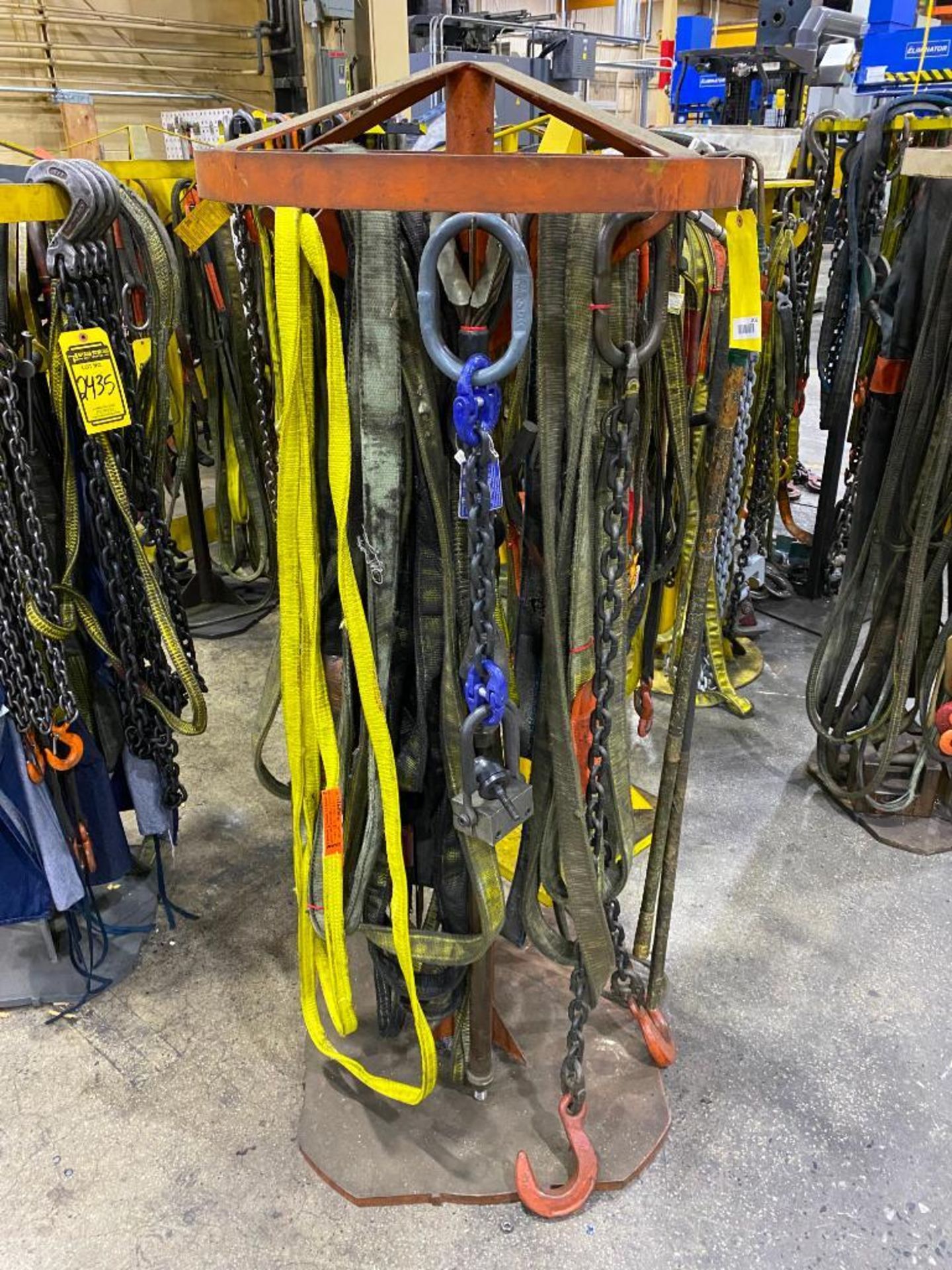 RACK AND CONTENTS OF ASSORTED CHAIN AND NYLON RIGGING