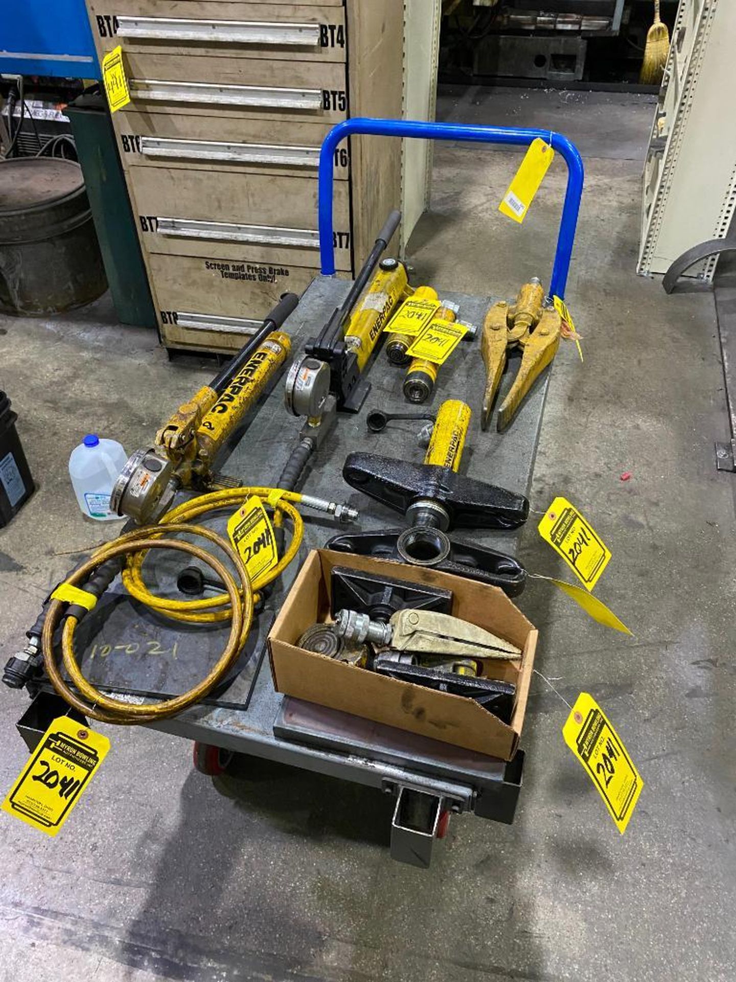 ASSORTED ENERPAC HYDRAULIC KIT, (2) ENERPAC HYDRAULIC PUMPS, (3) SPREADERS, (3) PORTABLE LONG TRAVEL