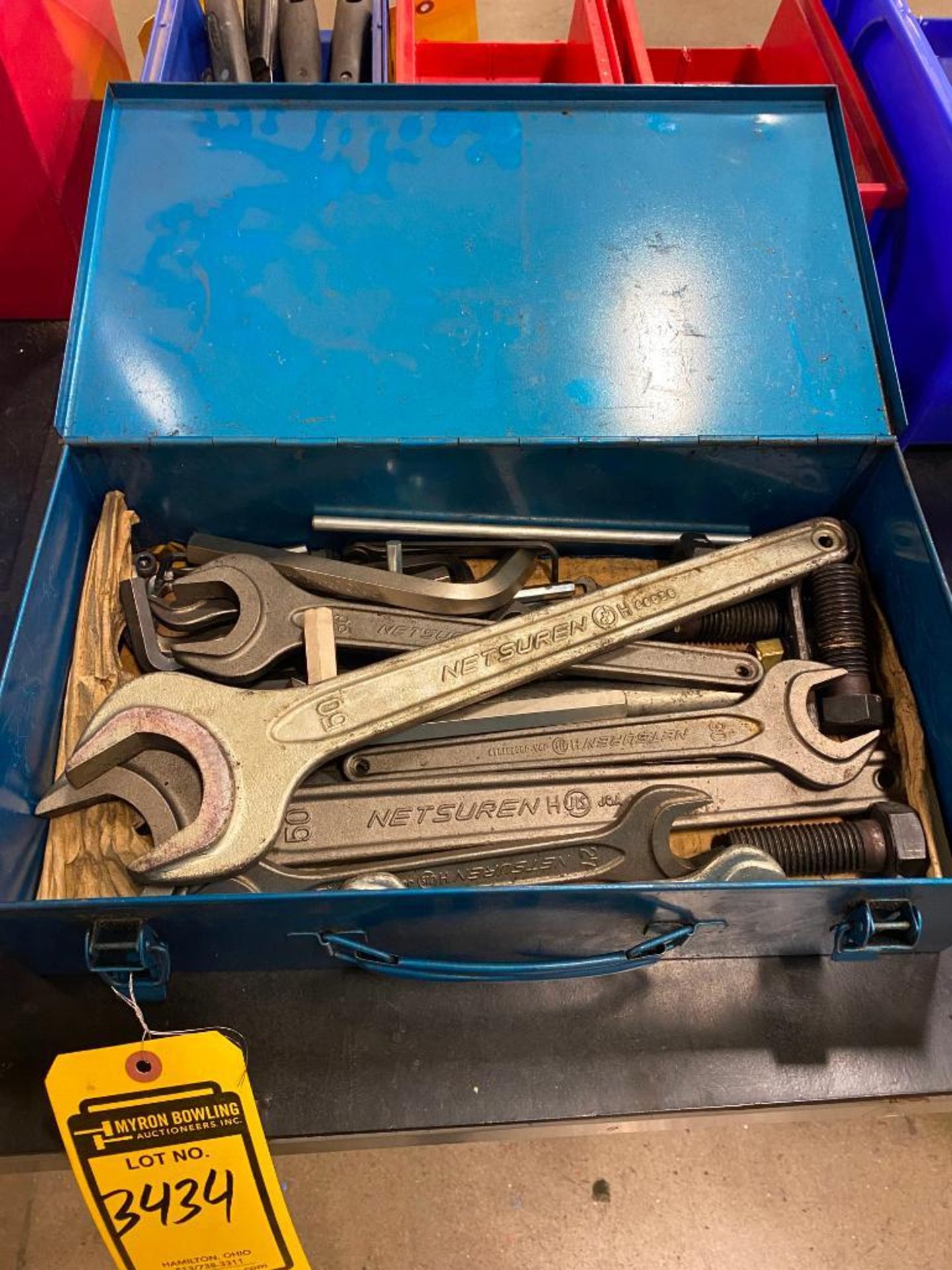 ASSORTED HAND TOOLS AND TOOLBOX, COMBINATIONS WRENCHES, TAPE MEASURES - Image 6 of 7