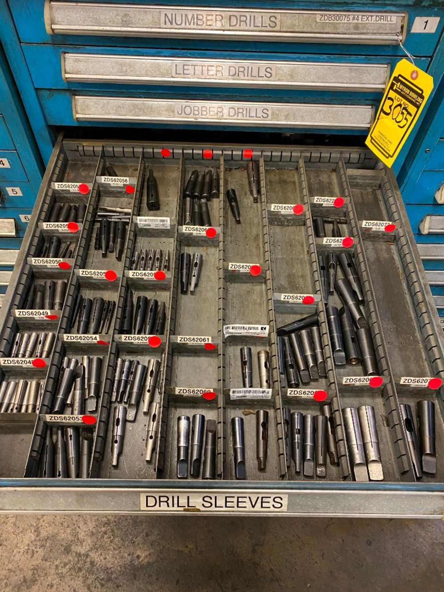 VIDMAR 10-DRAWER CABINET, W/ CONTENTS OF DRILL BITS #60 1-9/16'' - Image 5 of 11