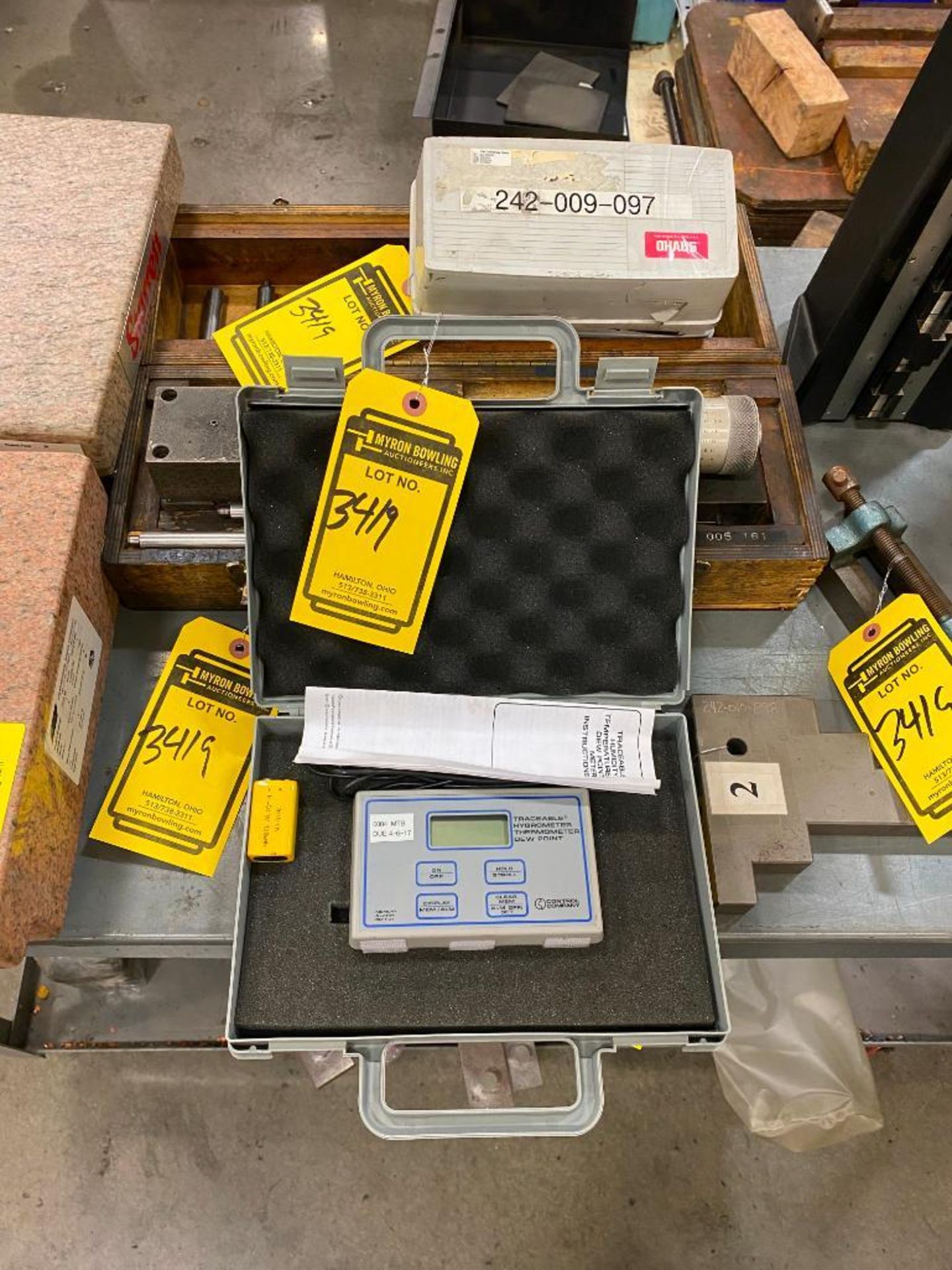 ASSORTED INSPECTION EQUIPMENT, (2) TABLE TOP SURFACE PLATES, HUMIDITY METER, GAUGES, STARRETT DIGI C - Image 3 of 4