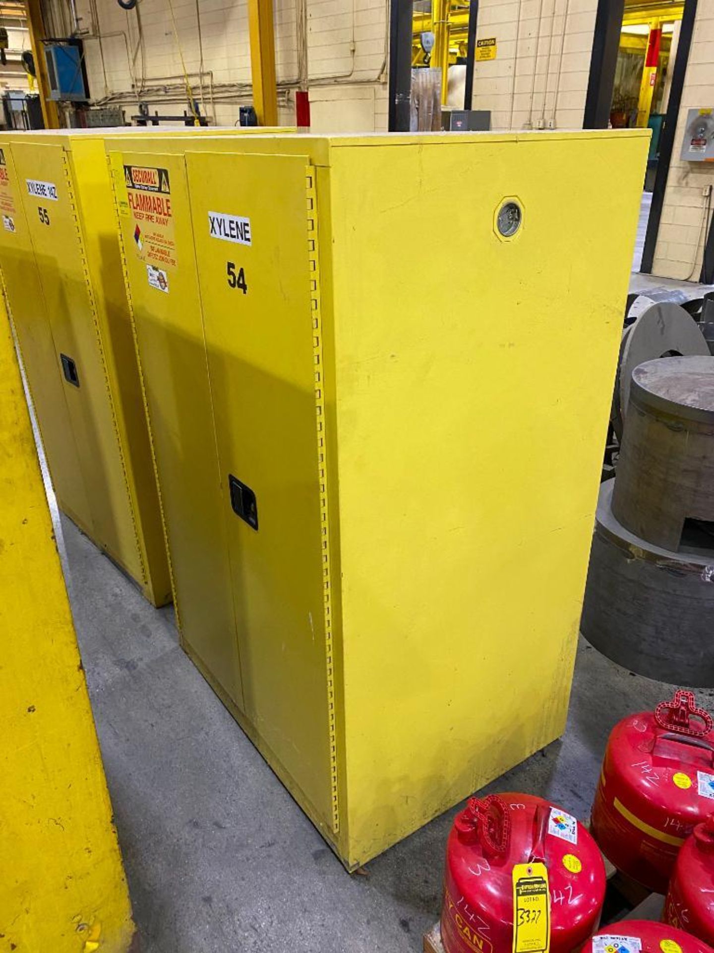 (4) ASSORTED SIZE FLAMMABLE LIQUID STORAGE CABINETS - Image 4 of 5