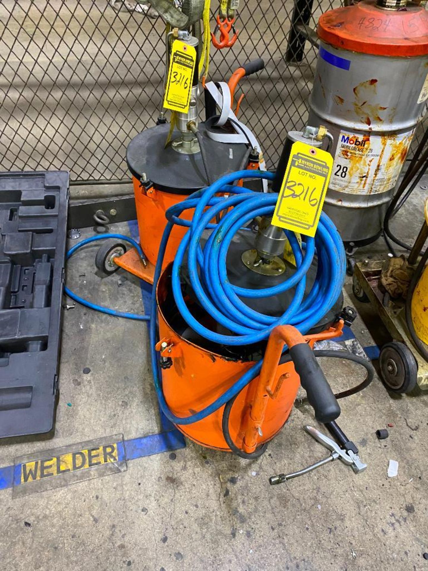 (2) WESTWARD PNEUMATIC GREASE PUMP DOLLIES