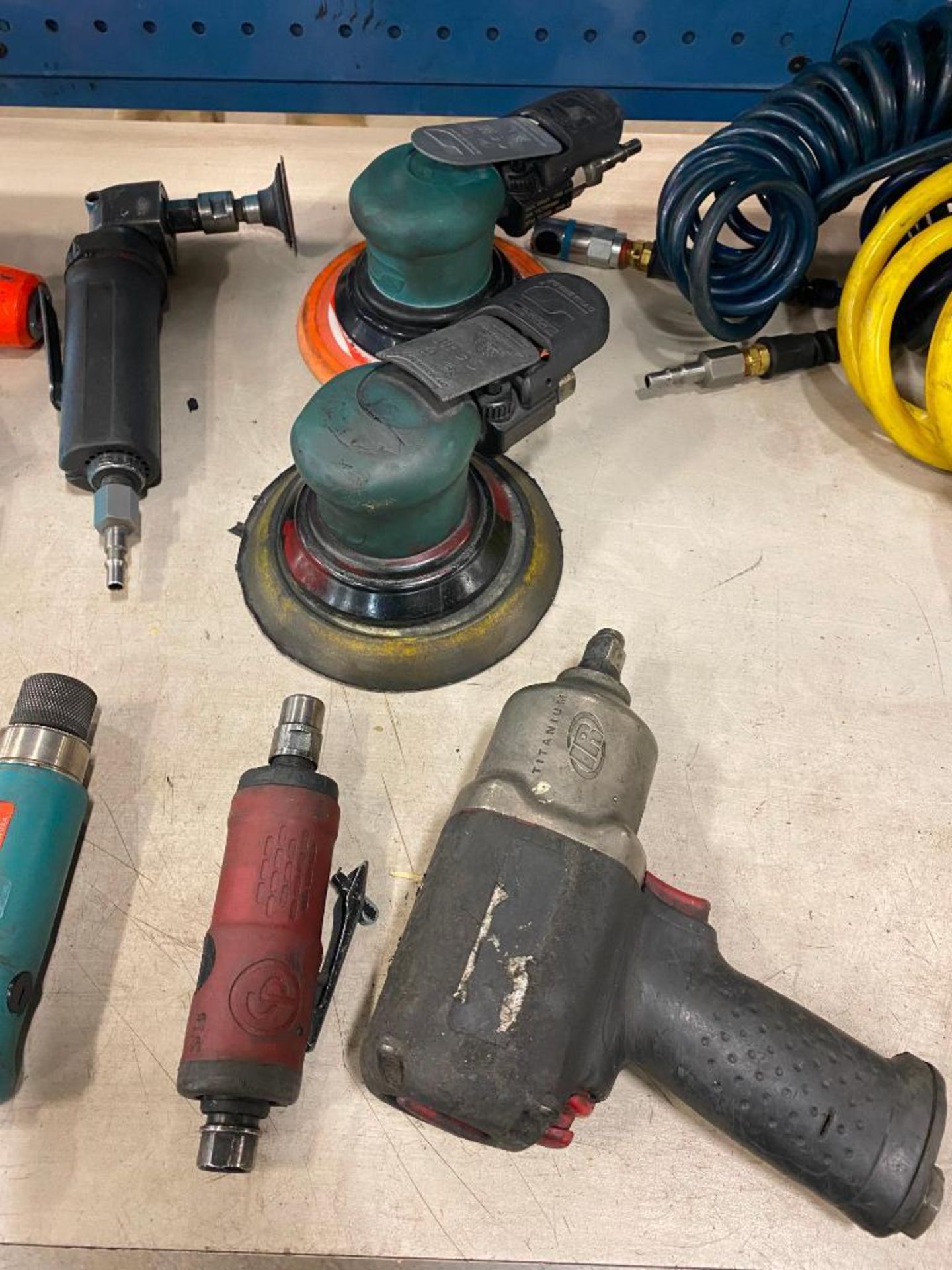 ASSORTED PNEUMATIC TOOLS INCL. DIE GRINDERS, RACHETS , PALM SANDERS, IMPACTS - Image 3 of 4