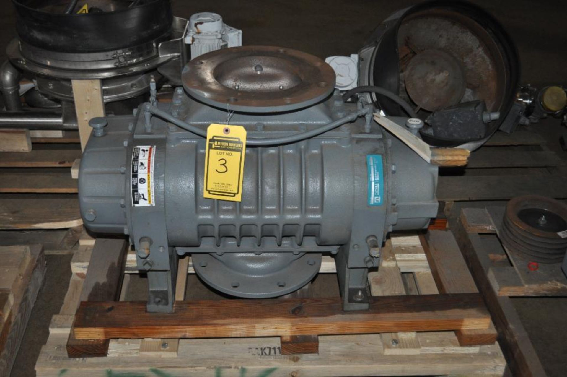 TUTHILL 8'' POSITIVE DISPLACEMENT LOBE BLOWER, MODEL 5516-85R3, NEW - Image 5 of 8