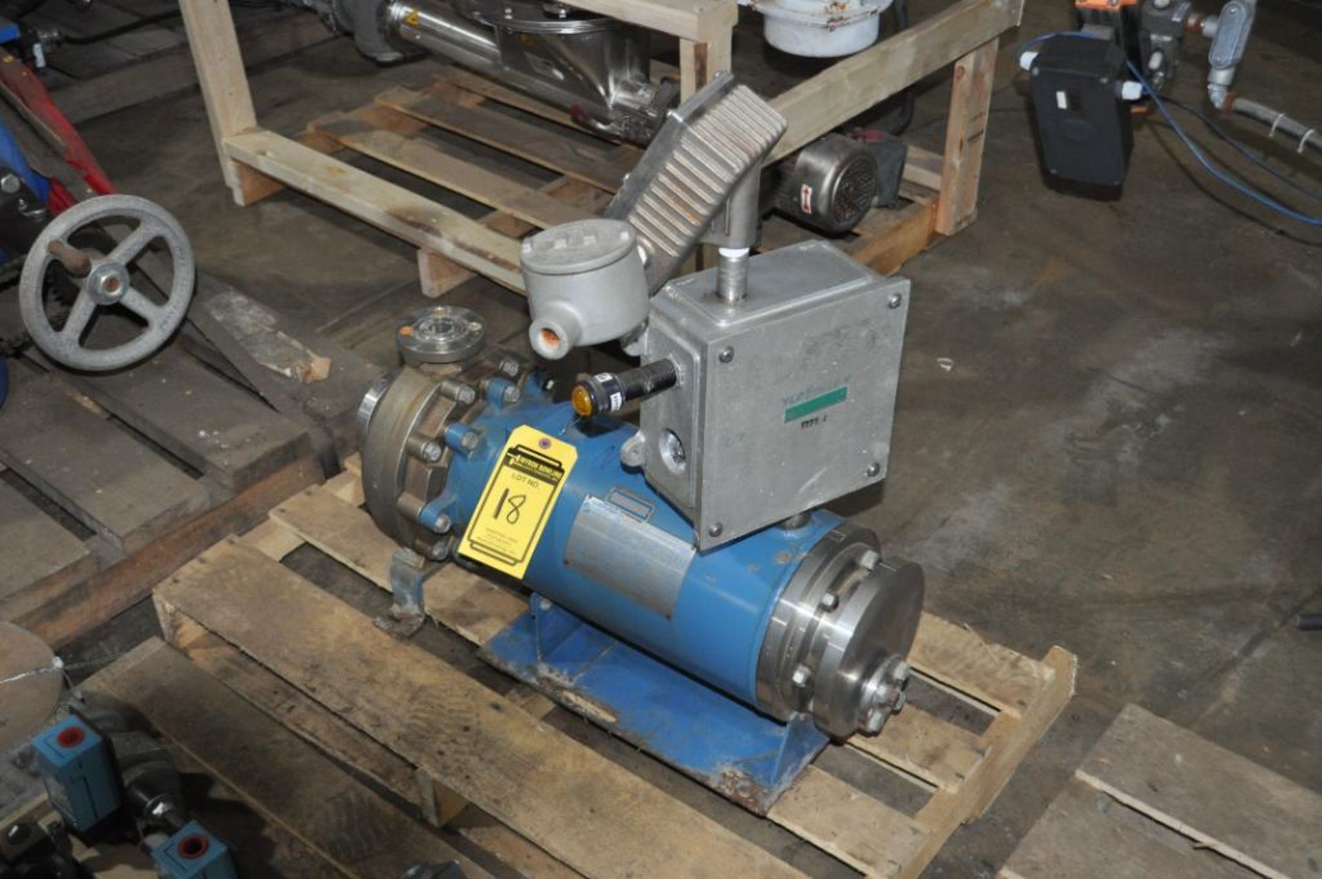 CHEMPUMP NC-AA-8-N3-1S STAINLESS STEEL 1'' X 1.5'' NON SEAL PUMP - Image 3 of 4