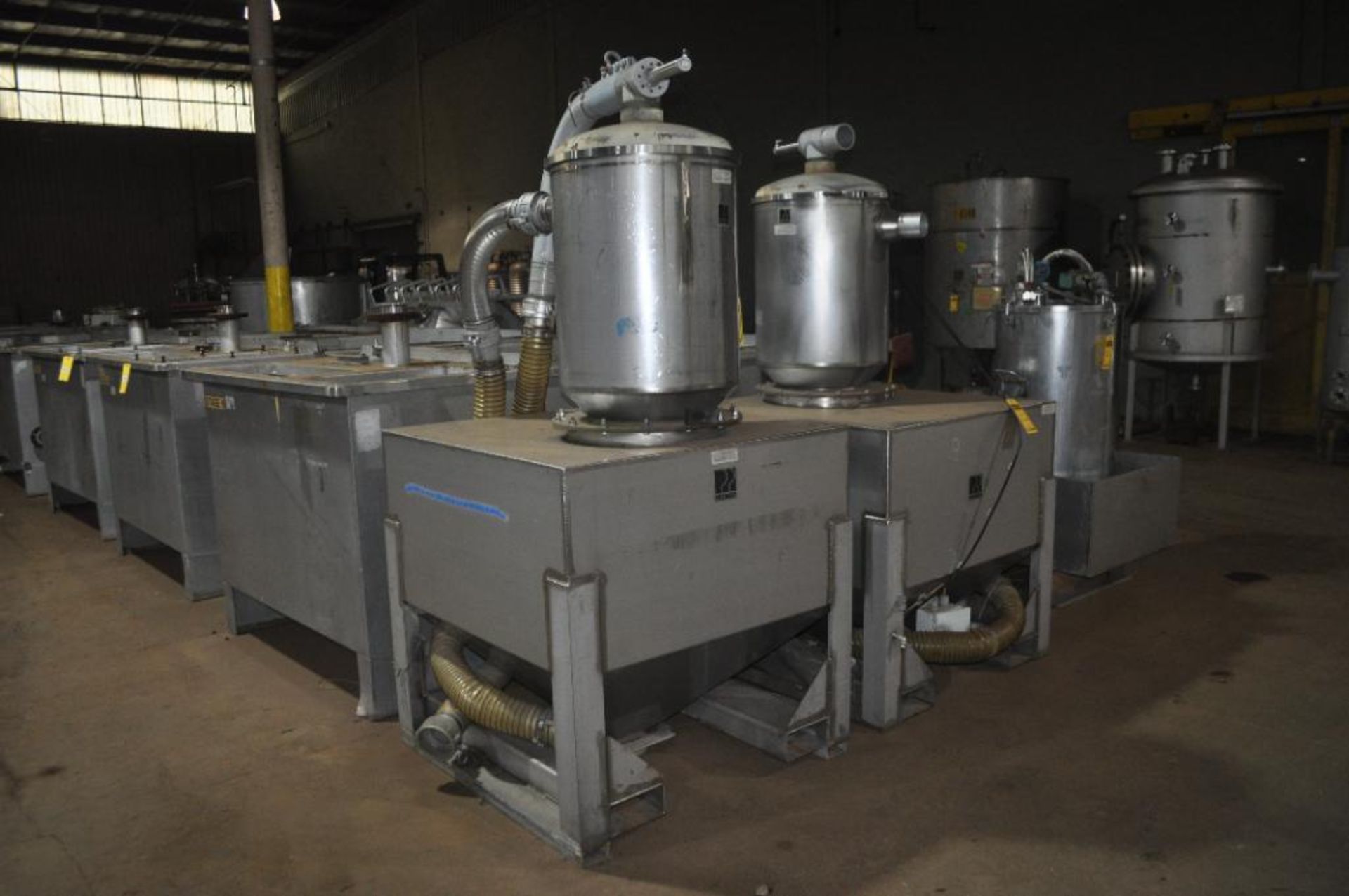PREMIER STAINLESS STEEL VACUUM HOPPER PORTABLE TOTES 6'' - Image 4 of 4