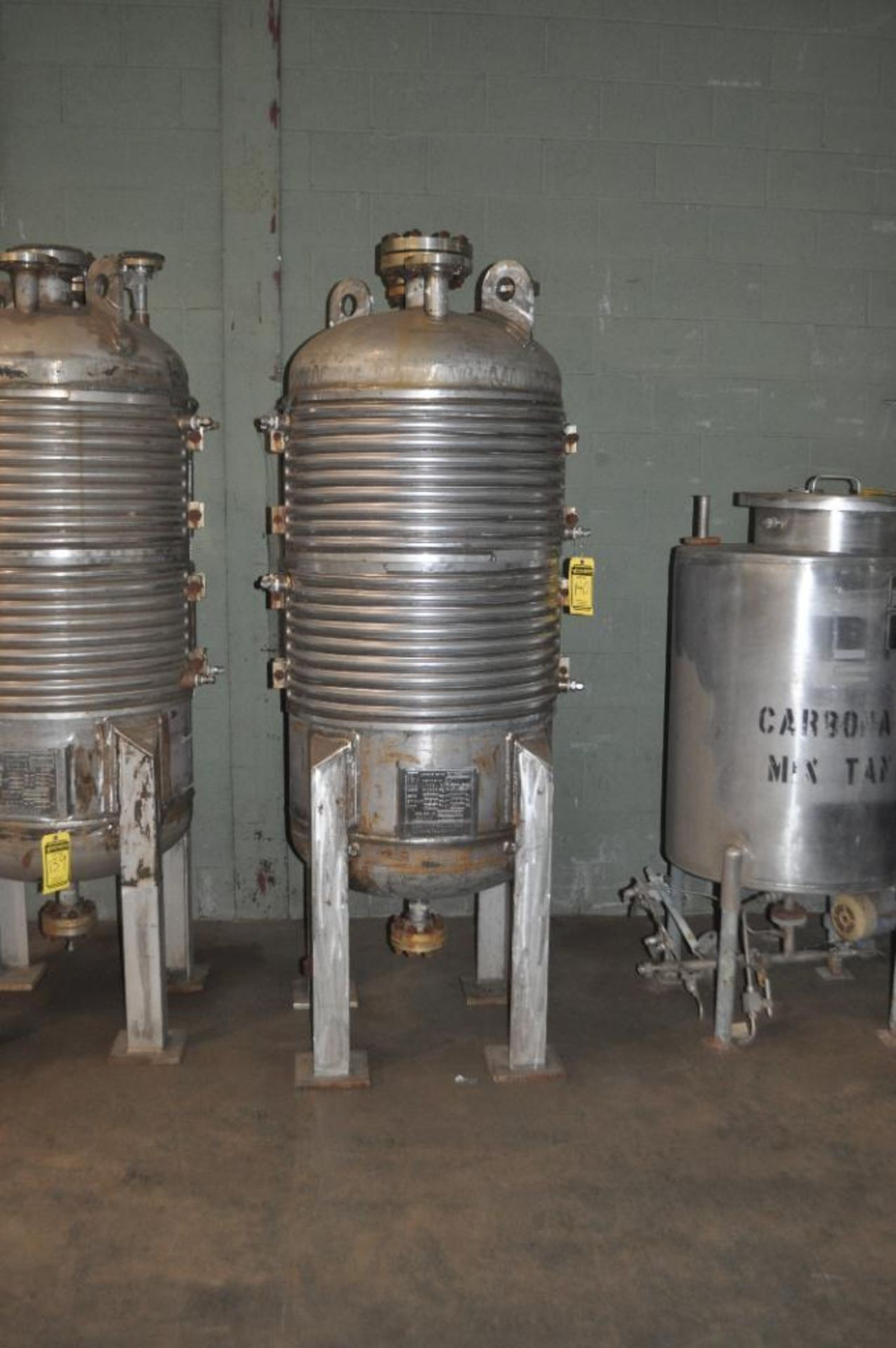 APPROX. 150-GALLON 316 STAINLESS STEEL JACKETED REACTOR, 400 PSI - Image 2 of 4