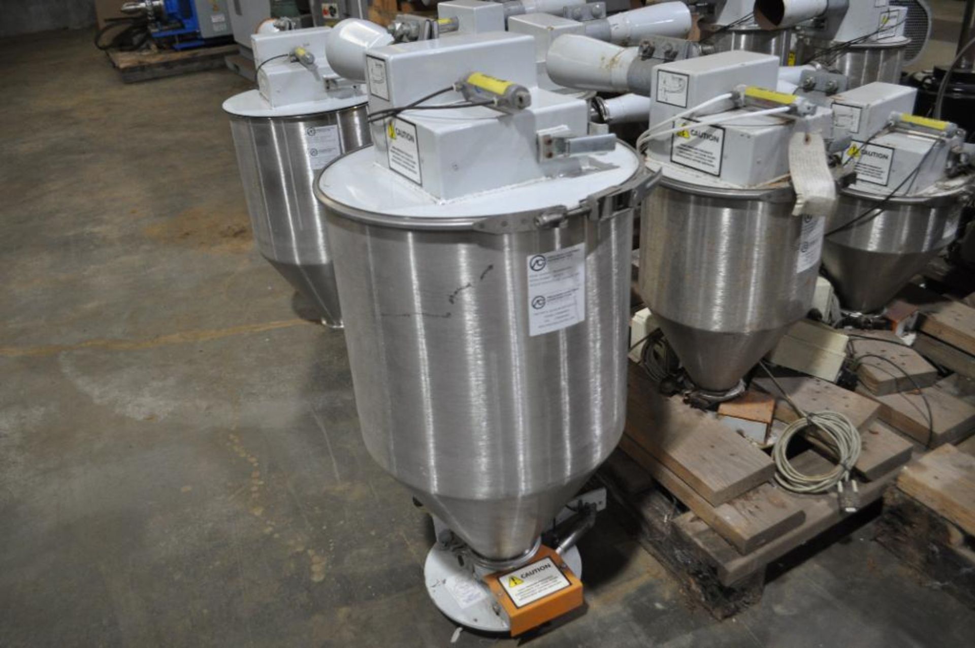 (9) PROCESS CONTROL CORPORATION VACUUM RECEIVER FOR CONTINUOUS GRAVIMETRIC BLENDER FOR PLASTIC PELLE - Image 5 of 5