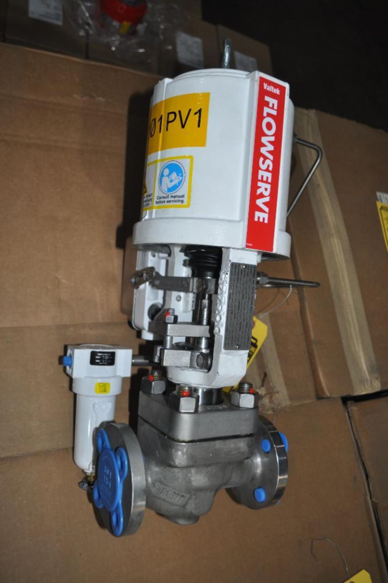 VALTEK FLOWSERVE STAINLESS ACTUATED CONTROL VALVE, W/ POSITIONER, MODEL: MK1, CLASS 150, NEW - Image 4 of 5