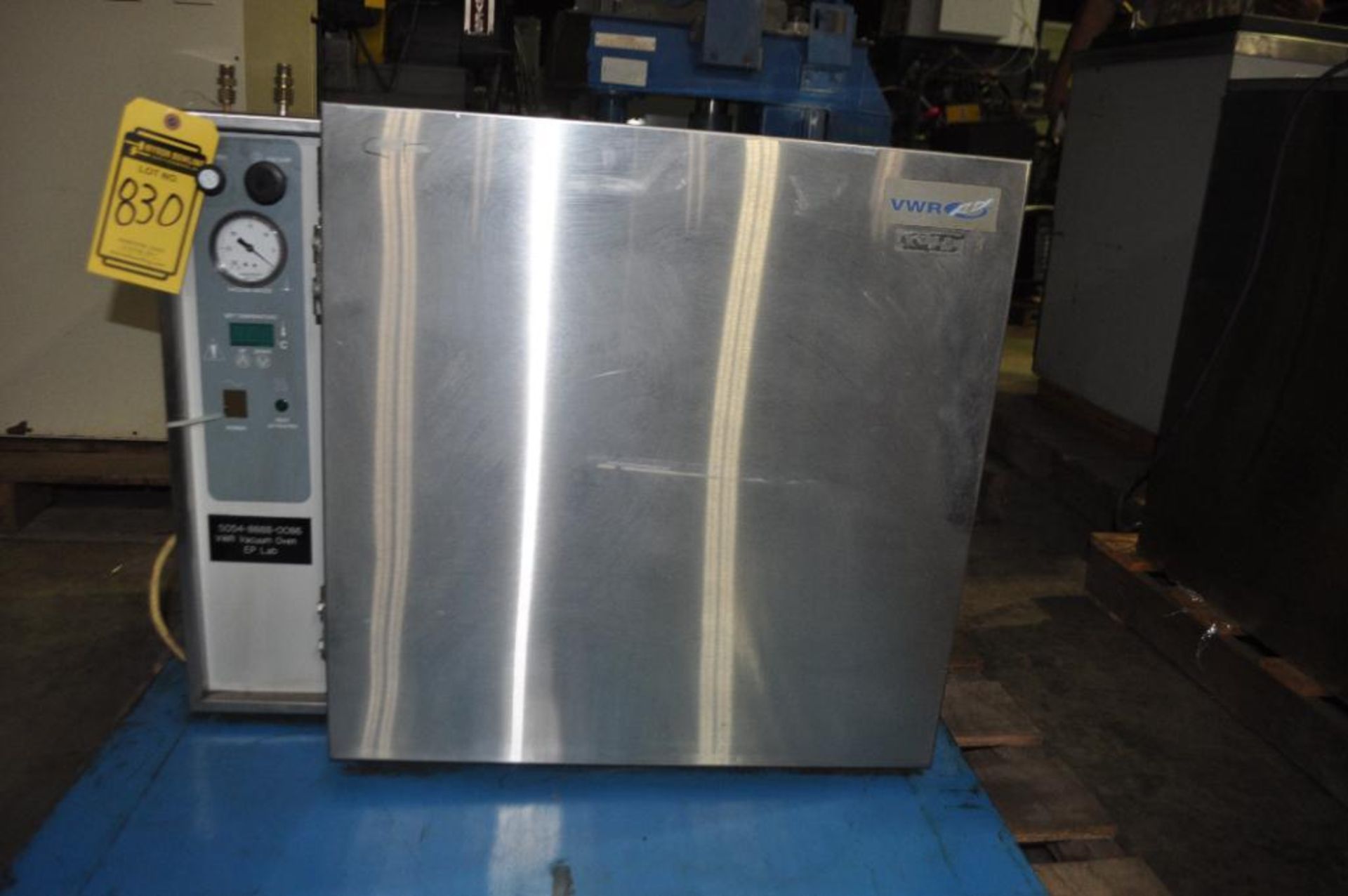 VWR STAINLESS STEEL VACUUM OVEN, MODEL: 1450M-2, 220 VOLTS