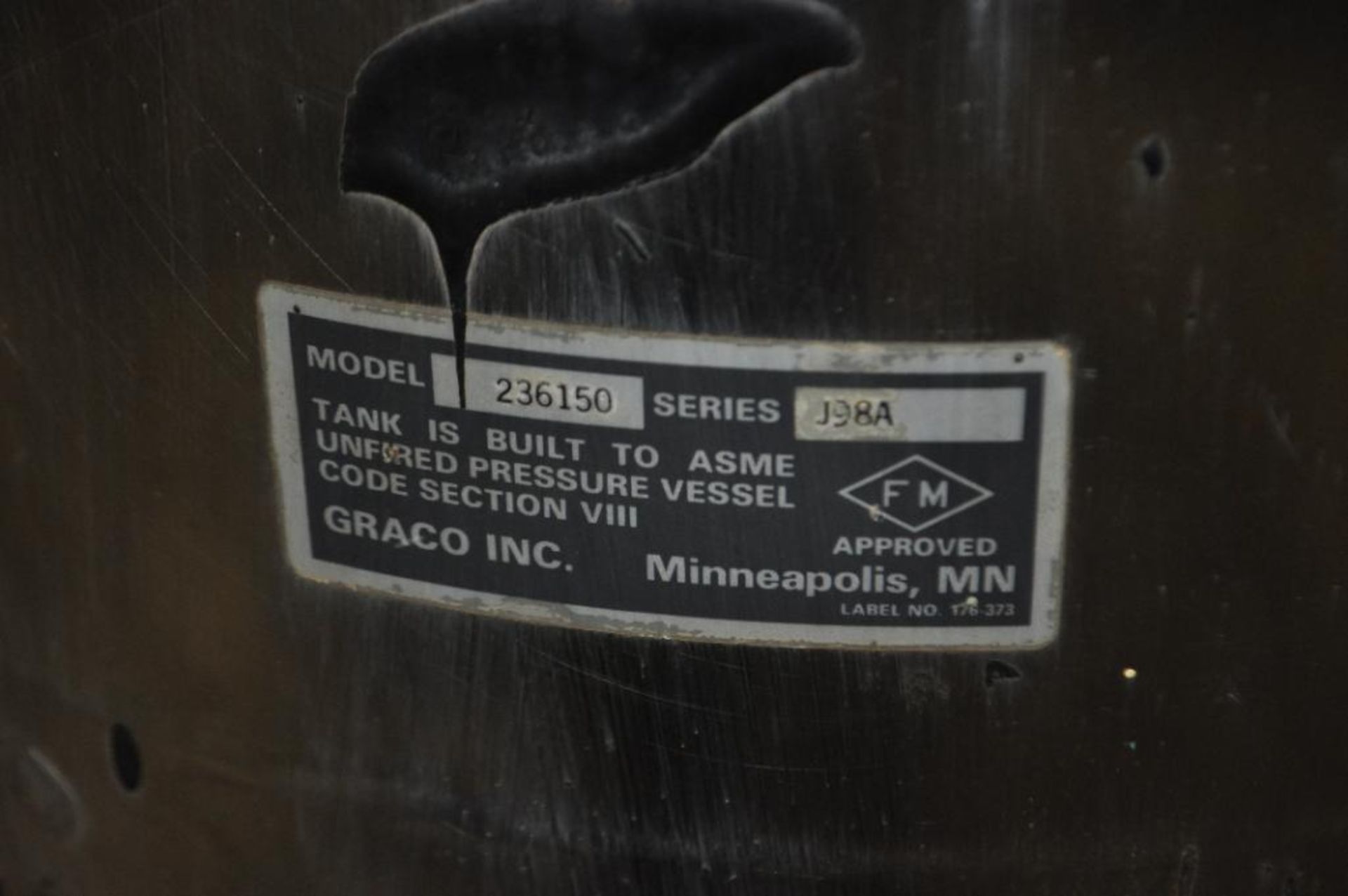 GRACO INC. UNFIRED PRESSURE VESSEL, MODEL: 236150, SERIES: J98A, STAINLESS STEEL - Image 3 of 3