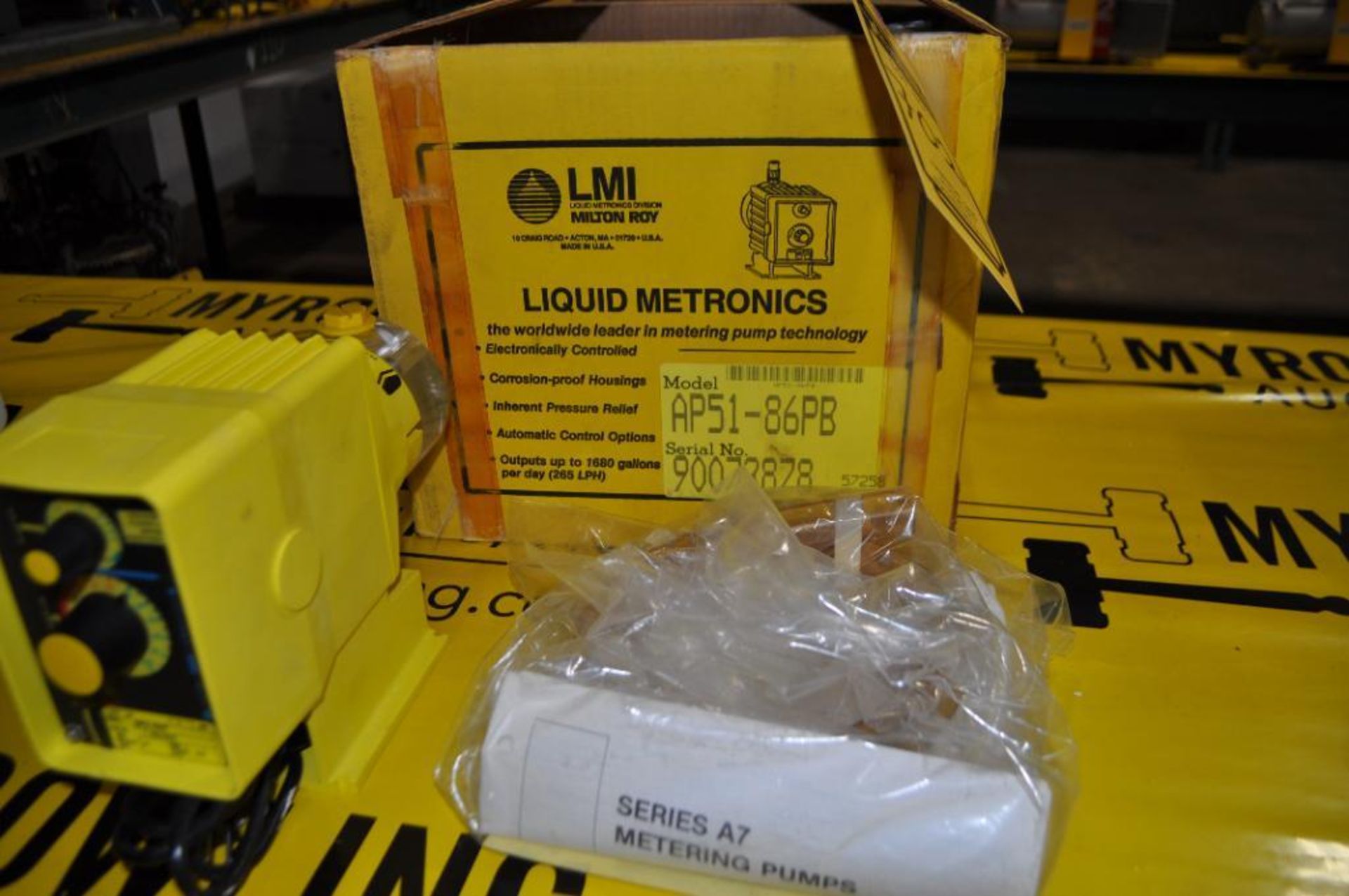 MILTON-ROY LIQUID METRONICS SERIES A7 LIQUID METERING PUMP, MODEL: AP51-86PB, MAX OUTPUT GPD: 24, NE - Image 3 of 4