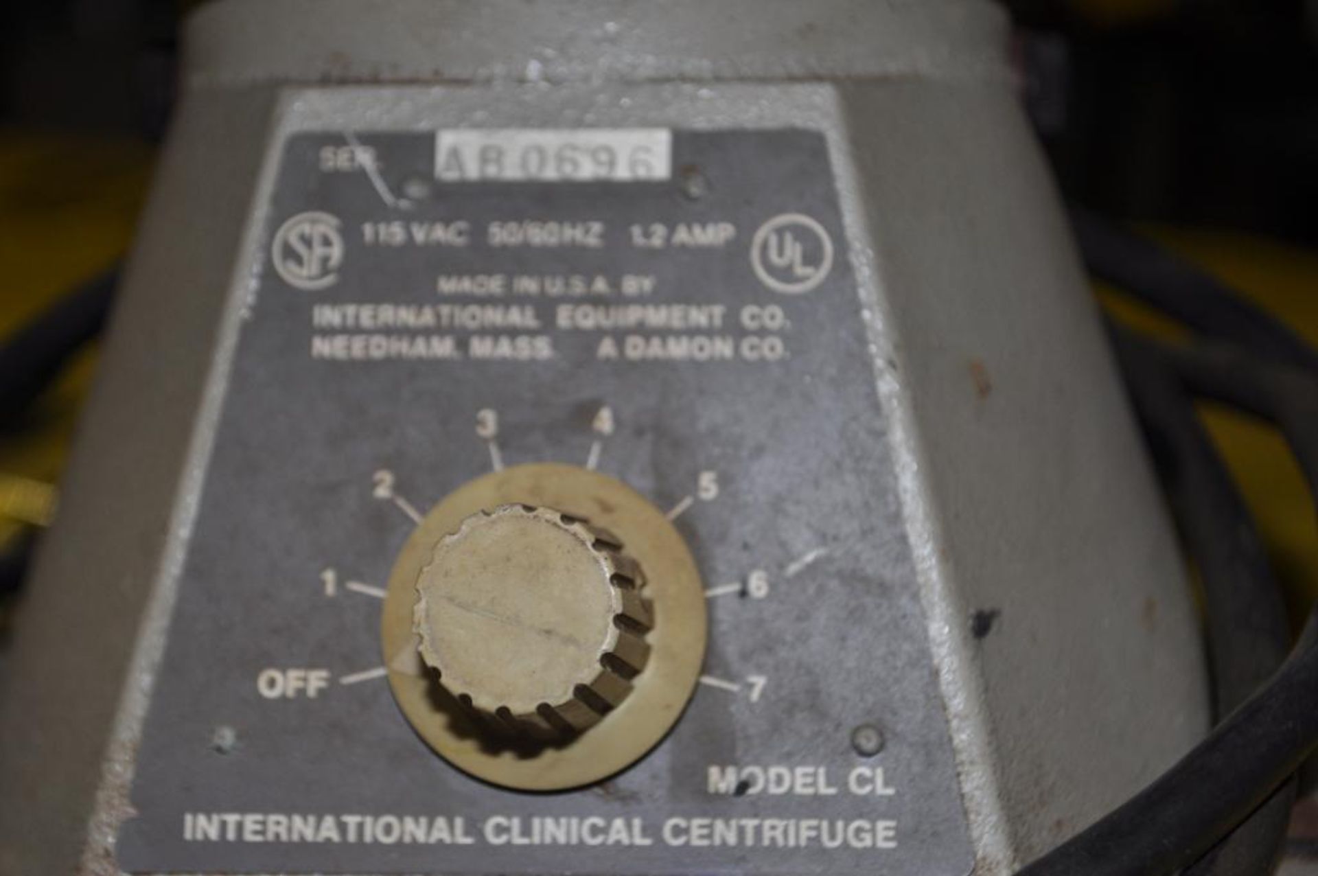 (3X) INTERNATIONAL CLINIC CENTRIFUGES, MODEL: CL, 120 VOLTS - Image 2 of 4