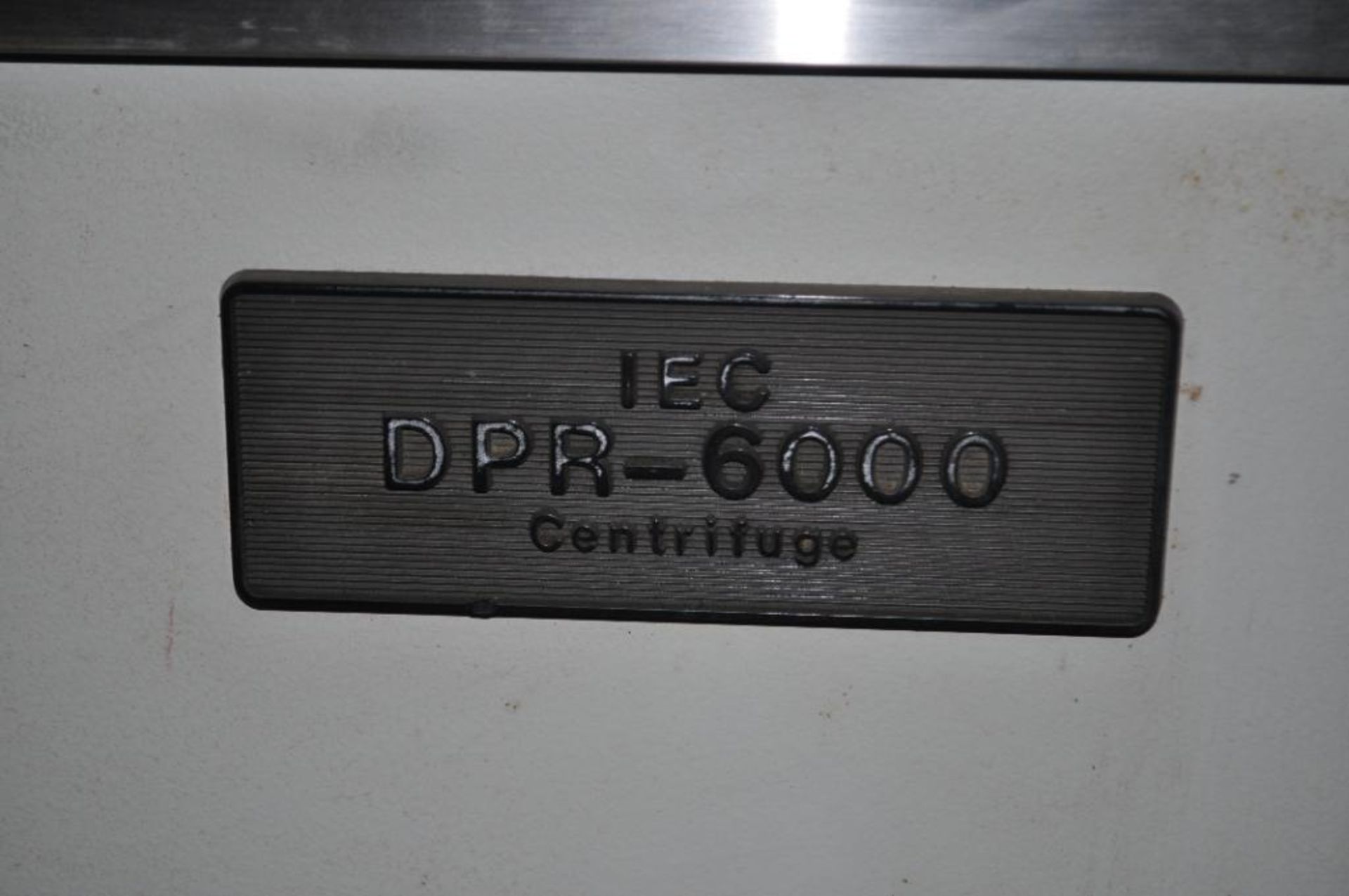 DAMON IEC DPR-6000 CENTRIFUGE 846 VWR SCIENTIFIC INCUBATOR, MODEL 1540 - Image 2 of 4