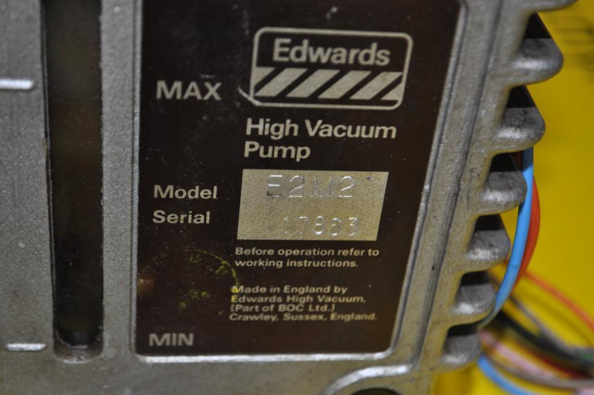 EDWARDS 2-STAGE HIGH VACUUM PUMP, MODEL: E2M2 - Image 4 of 4