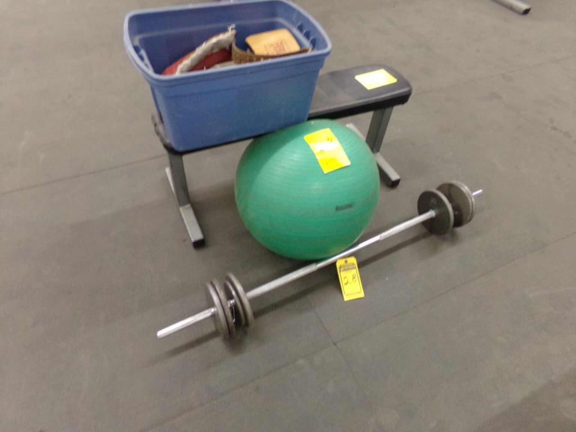 MISC. WEIGHT LIFTING EQUIPMENT