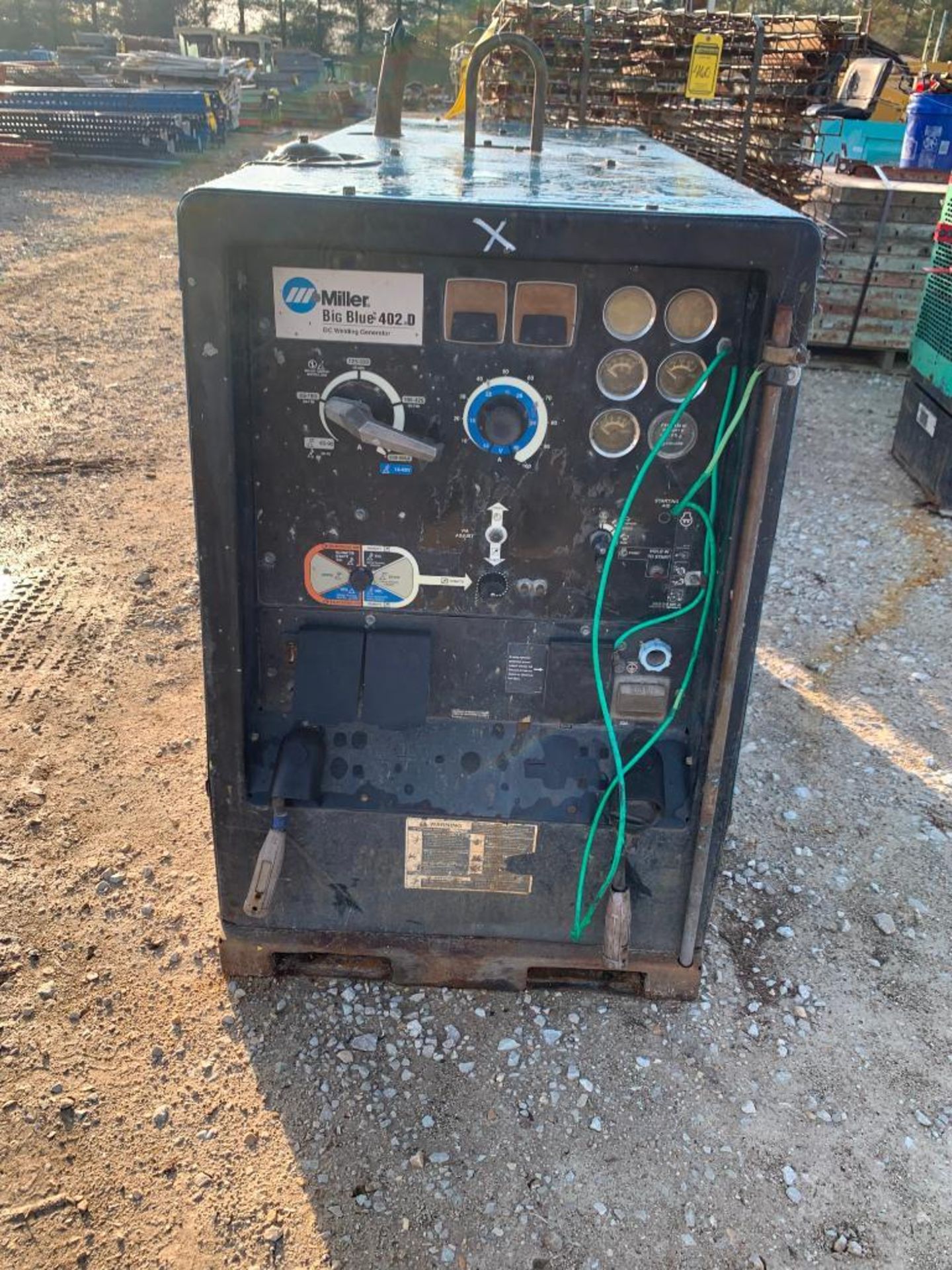 MILLER BIG BLUE 402D DC WELDING GENERATOR, DIESEL, 8,169 HRS. (RUNS)