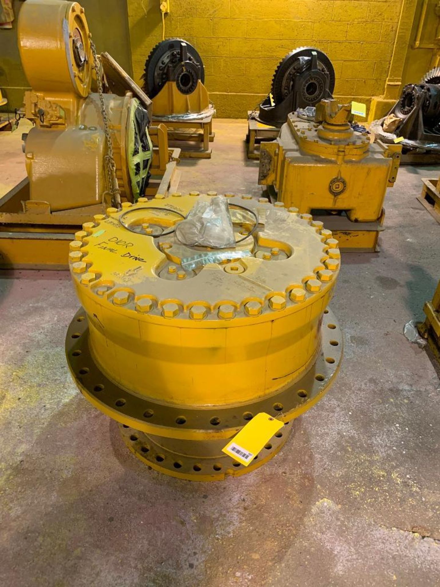 CATERPILLAR D-10R FINAL DRIVE, REBUILT