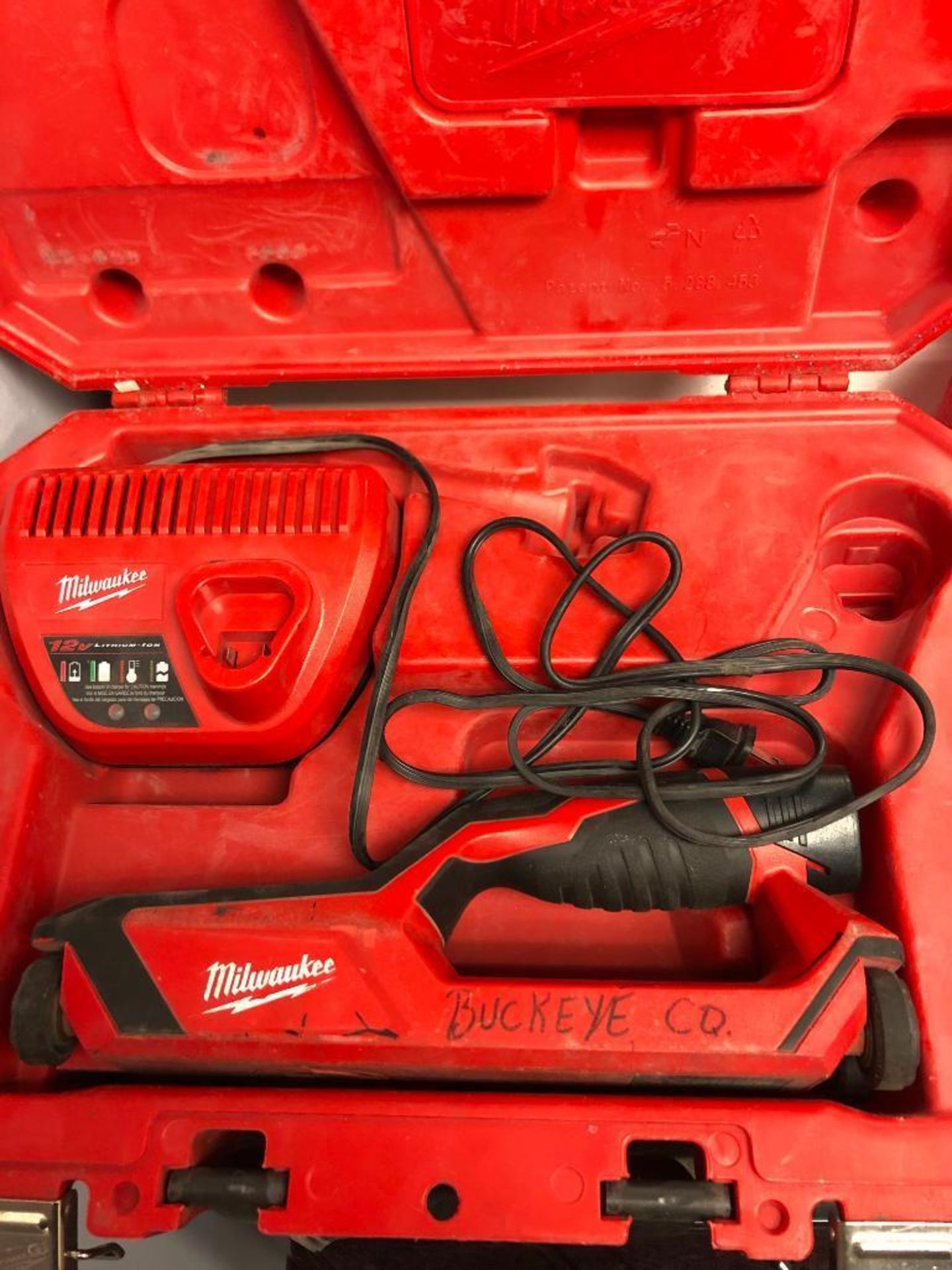 MILWAUKEE 12-VOLT SUB SCANNER, CAT NUMBER 2190-20, W/ BATTERY AND CHARGER