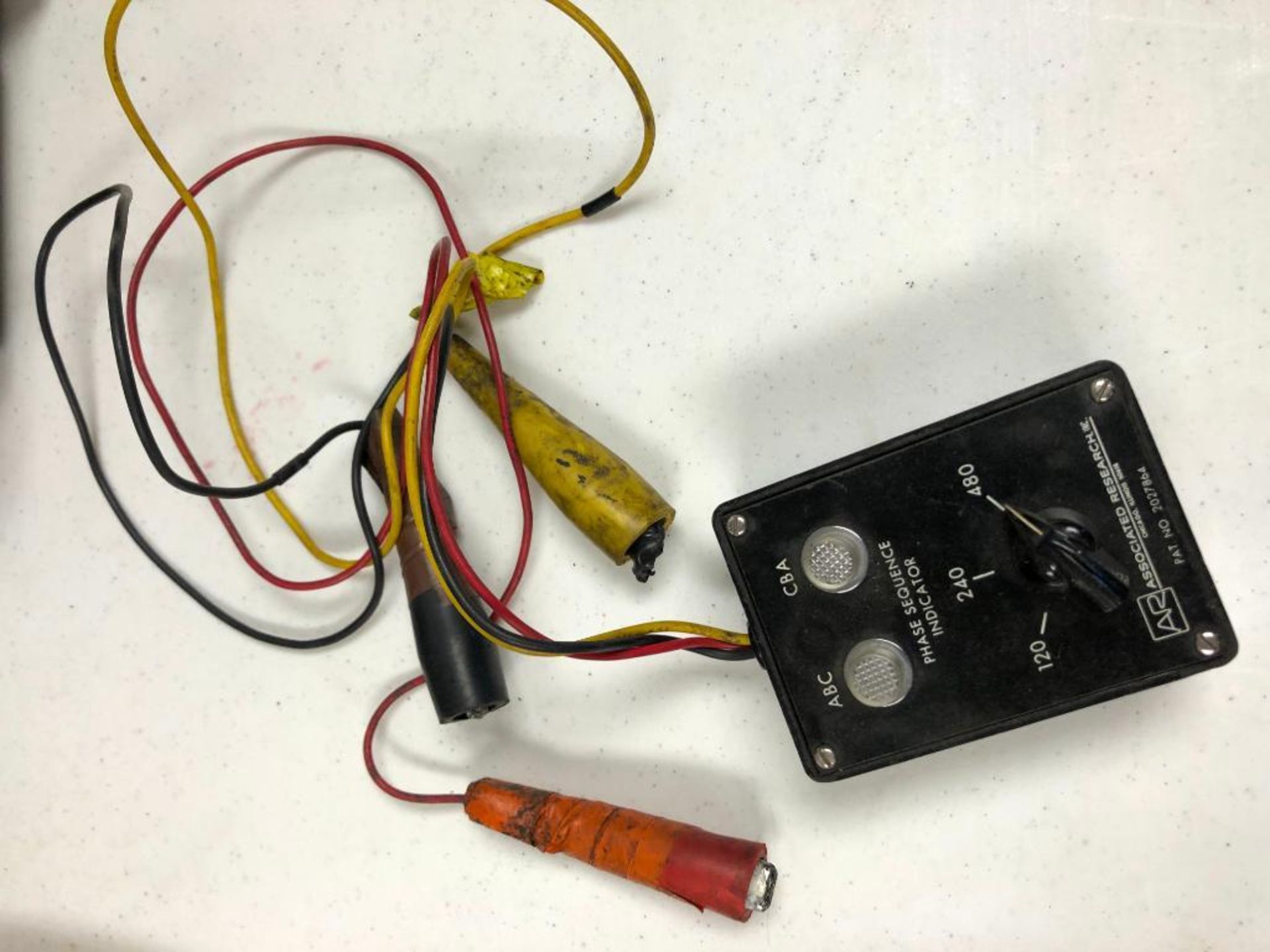 ASSOCIATED RESEARCH PHASE SEQUENCE INDICATOR, MODEL 40